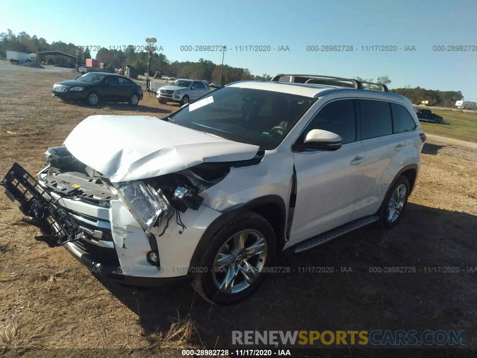 2 Photograph of a damaged car 5TDYZRFH6KS300636 TOYOTA HIGHLANDER 2019