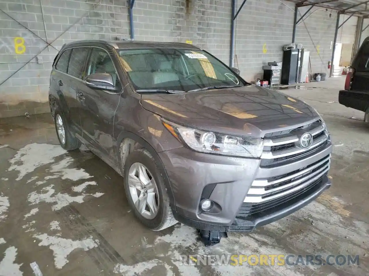 1 Фотография поврежденного автомобиля 5TDYZRFH6KS307523 TOYOTA HIGHLANDER 2019