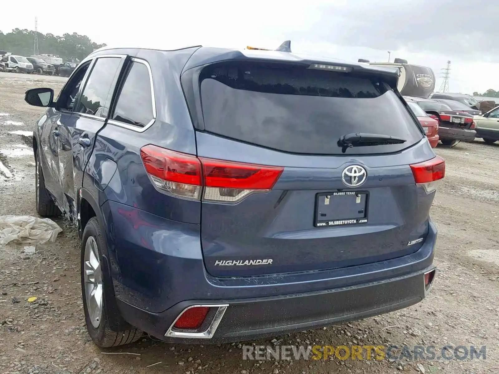 3 Photograph of a damaged car 5TDYZRFH6KS316173 TOYOTA HIGHLANDER 2019