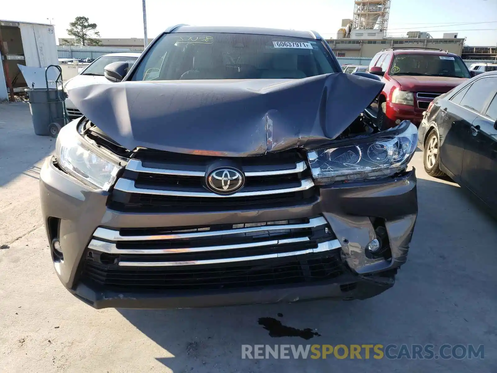 7 Photograph of a damaged car 5TDYZRFH7KS309829 TOYOTA HIGHLANDER 2019