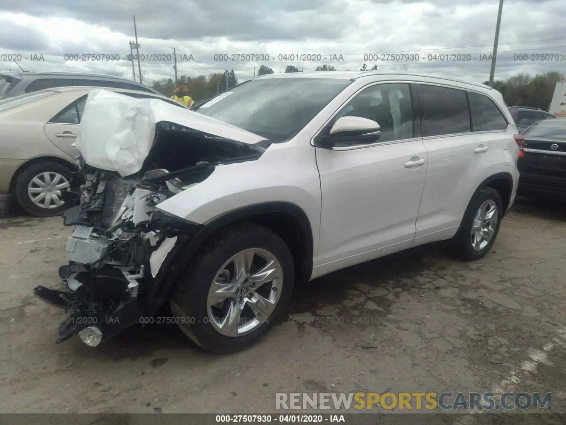 2 Photograph of a damaged car 5TDYZRFH8KS303151 TOYOTA HIGHLANDER 2019