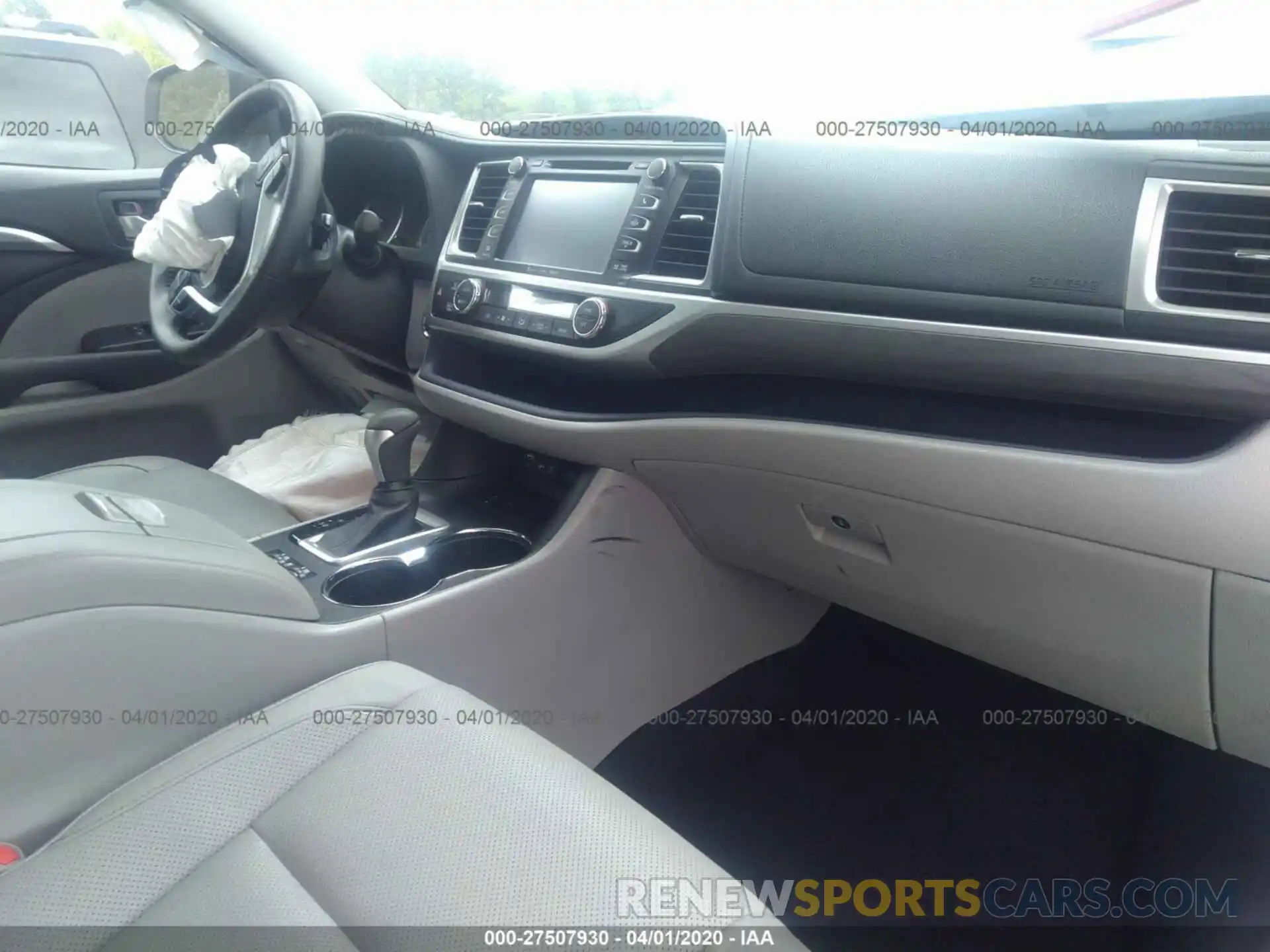 5 Фотография поврежденного автомобиля 5TDYZRFH8KS303151 TOYOTA HIGHLANDER 2019