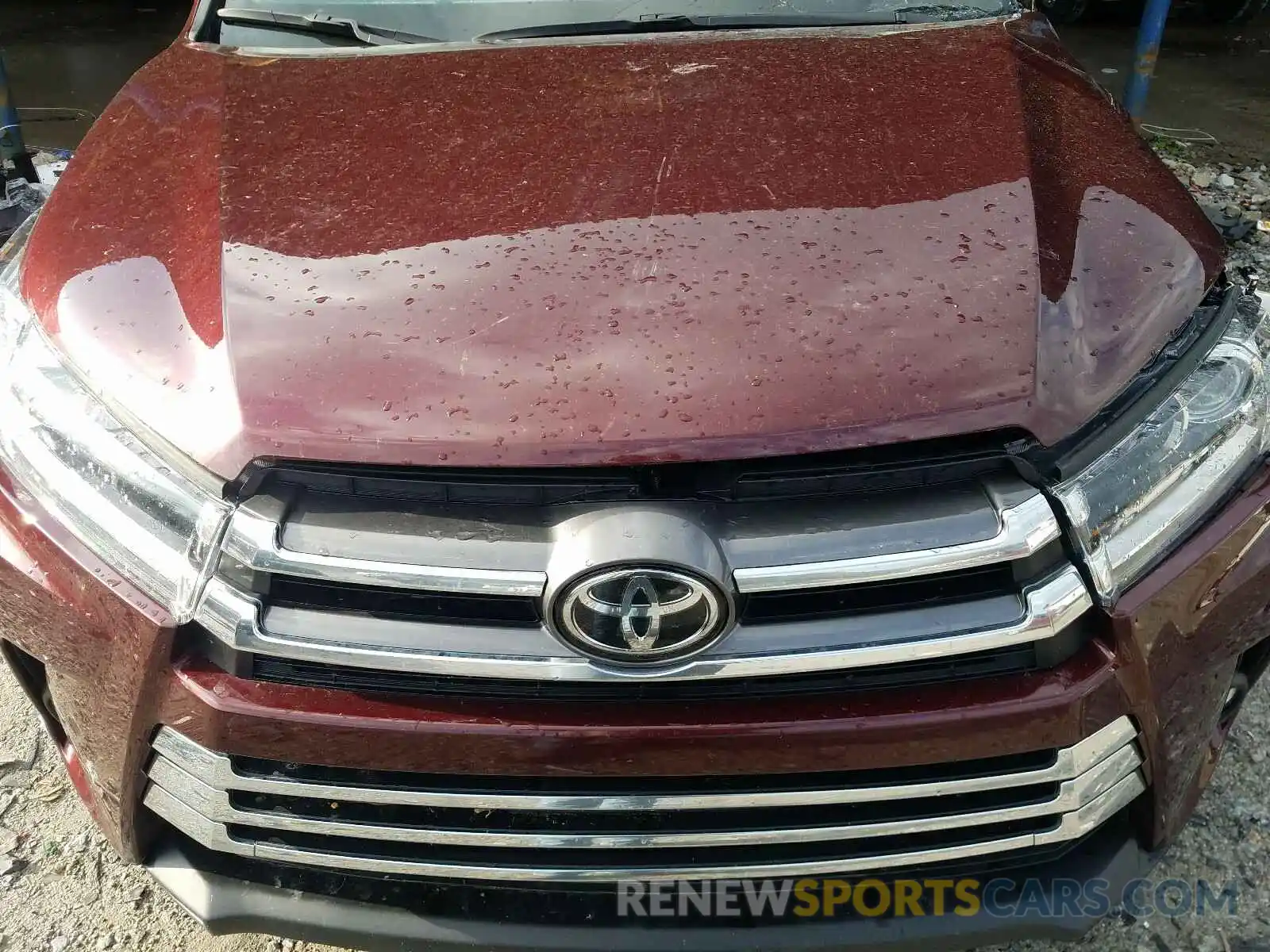 7 Photograph of a damaged car 5TDYZRFH8KS334948 TOYOTA HIGHLANDER 2019