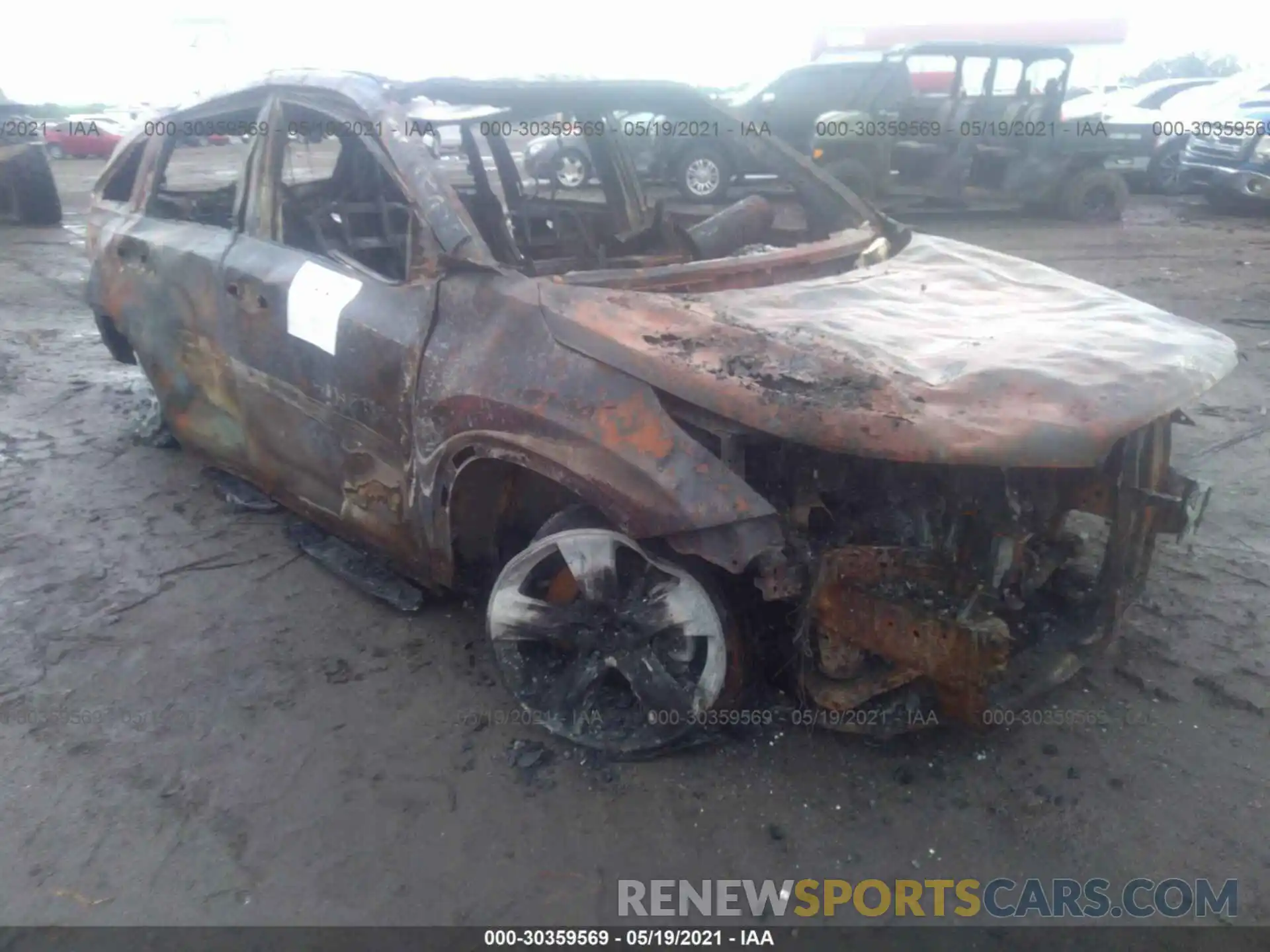 1 Photograph of a damaged car 5TDYZRFH8KS337316 TOYOTA HIGHLANDER 2019