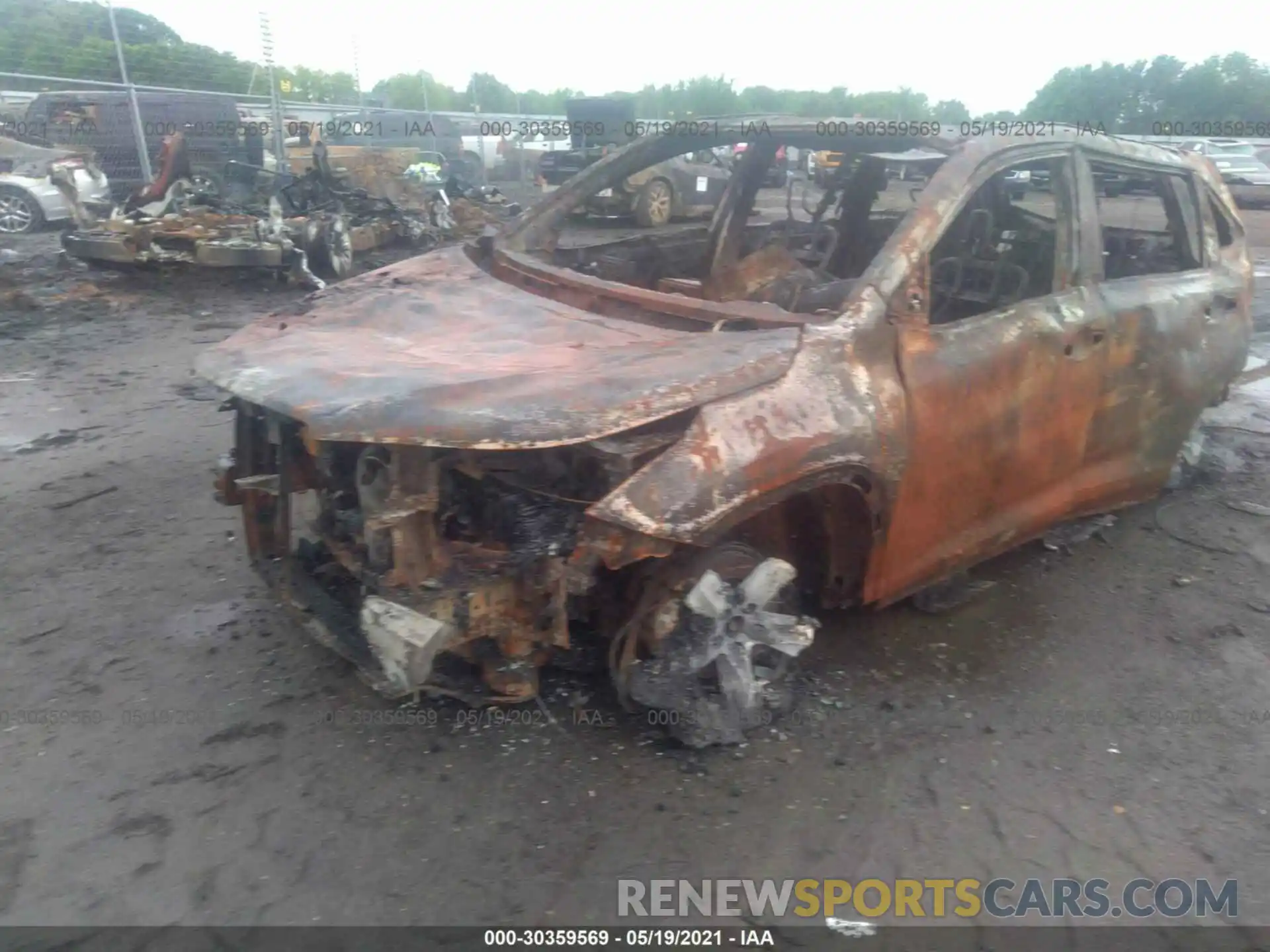2 Photograph of a damaged car 5TDYZRFH8KS337316 TOYOTA HIGHLANDER 2019