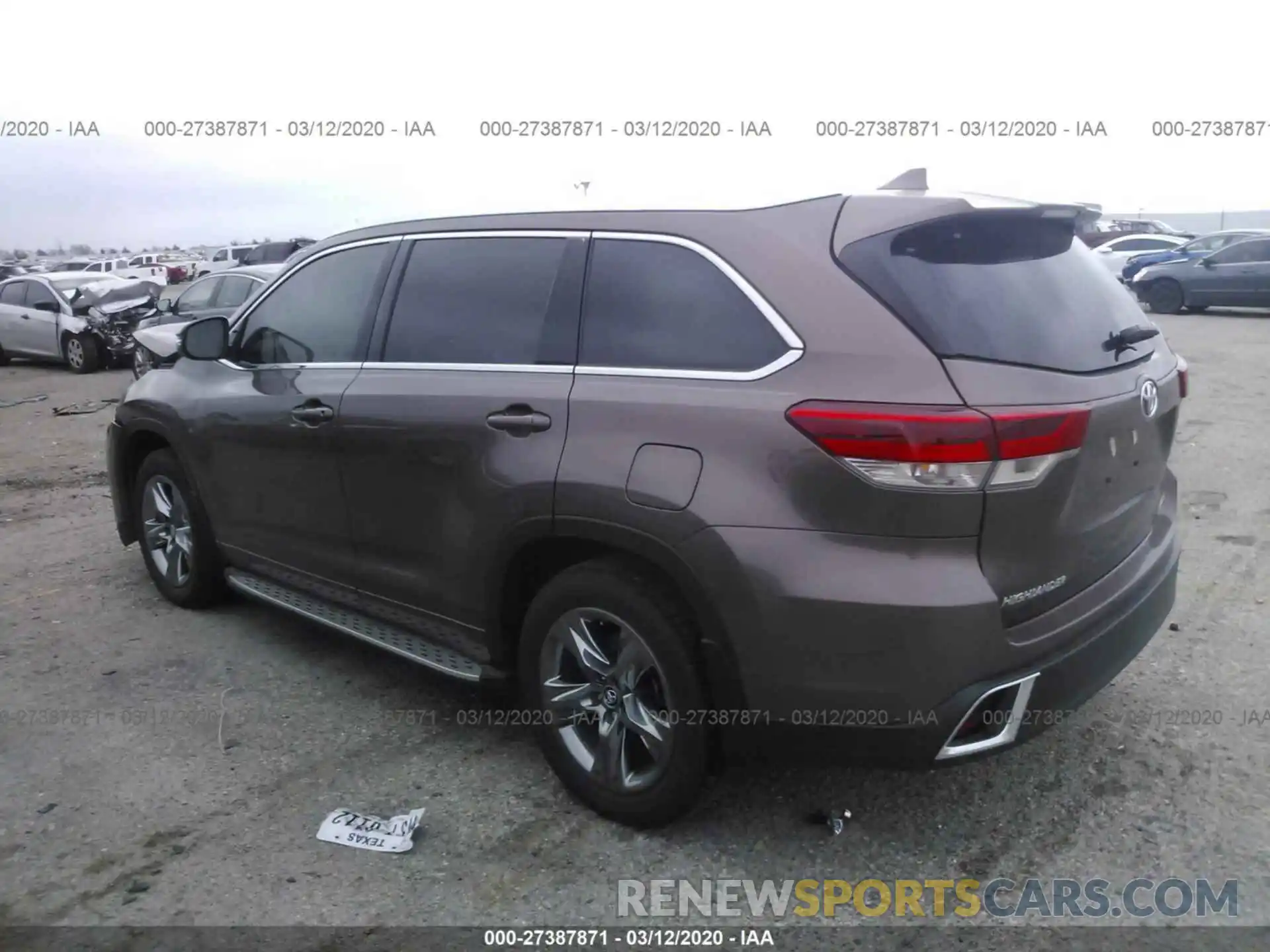 3 Photograph of a damaged car 5TDYZRFH8KS346243 TOYOTA HIGHLANDER 2019