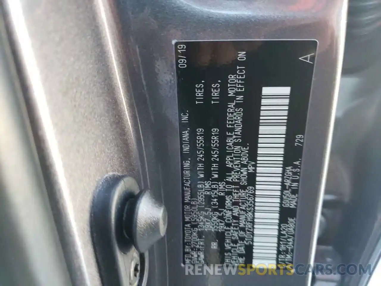 10 Photograph of a damaged car 5TDYZRFH8KS356769 TOYOTA HIGHLANDER 2019