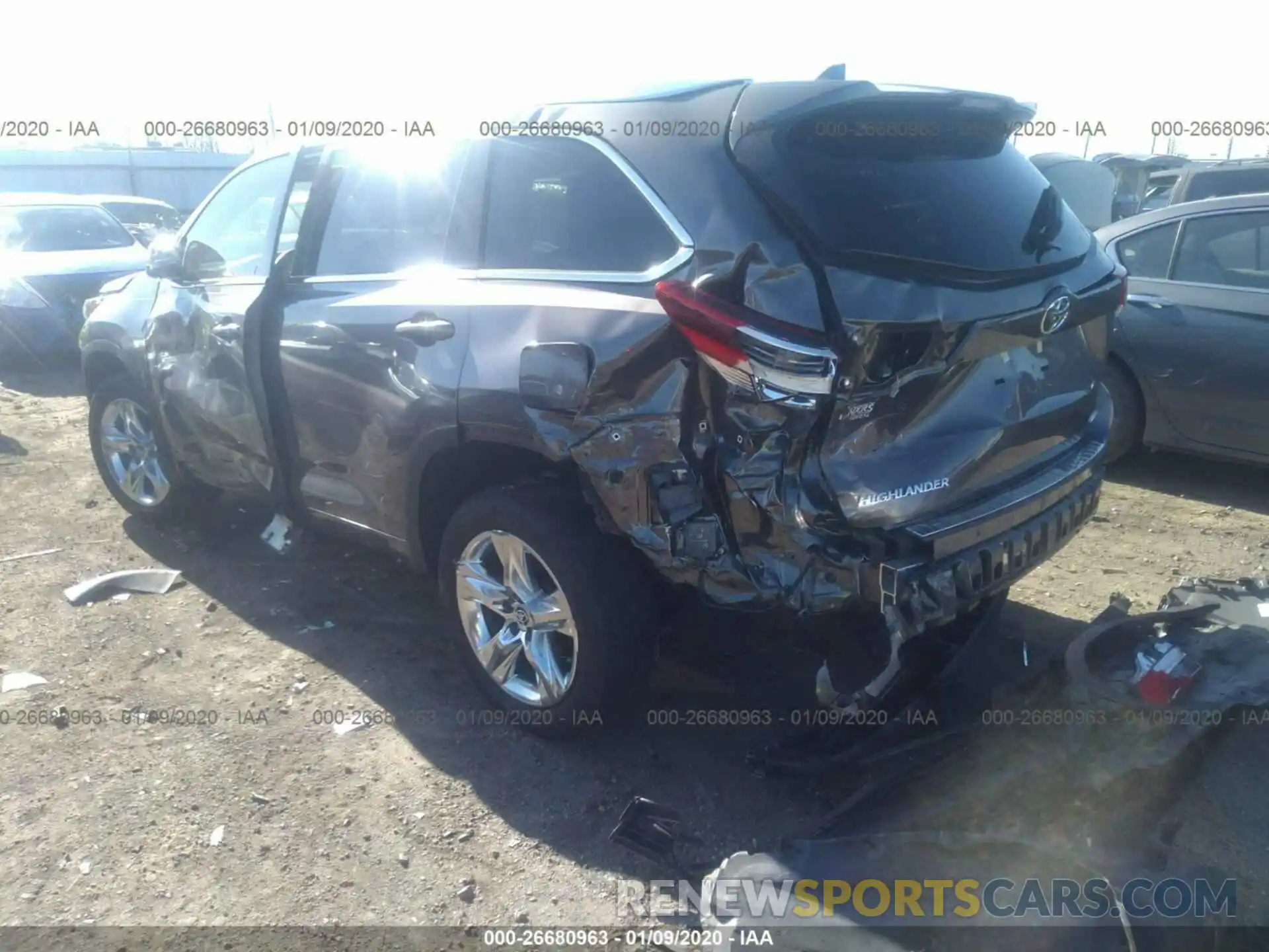 3 Photograph of a damaged car 5TDYZRFH9KS297649 TOYOTA HIGHLANDER 2019