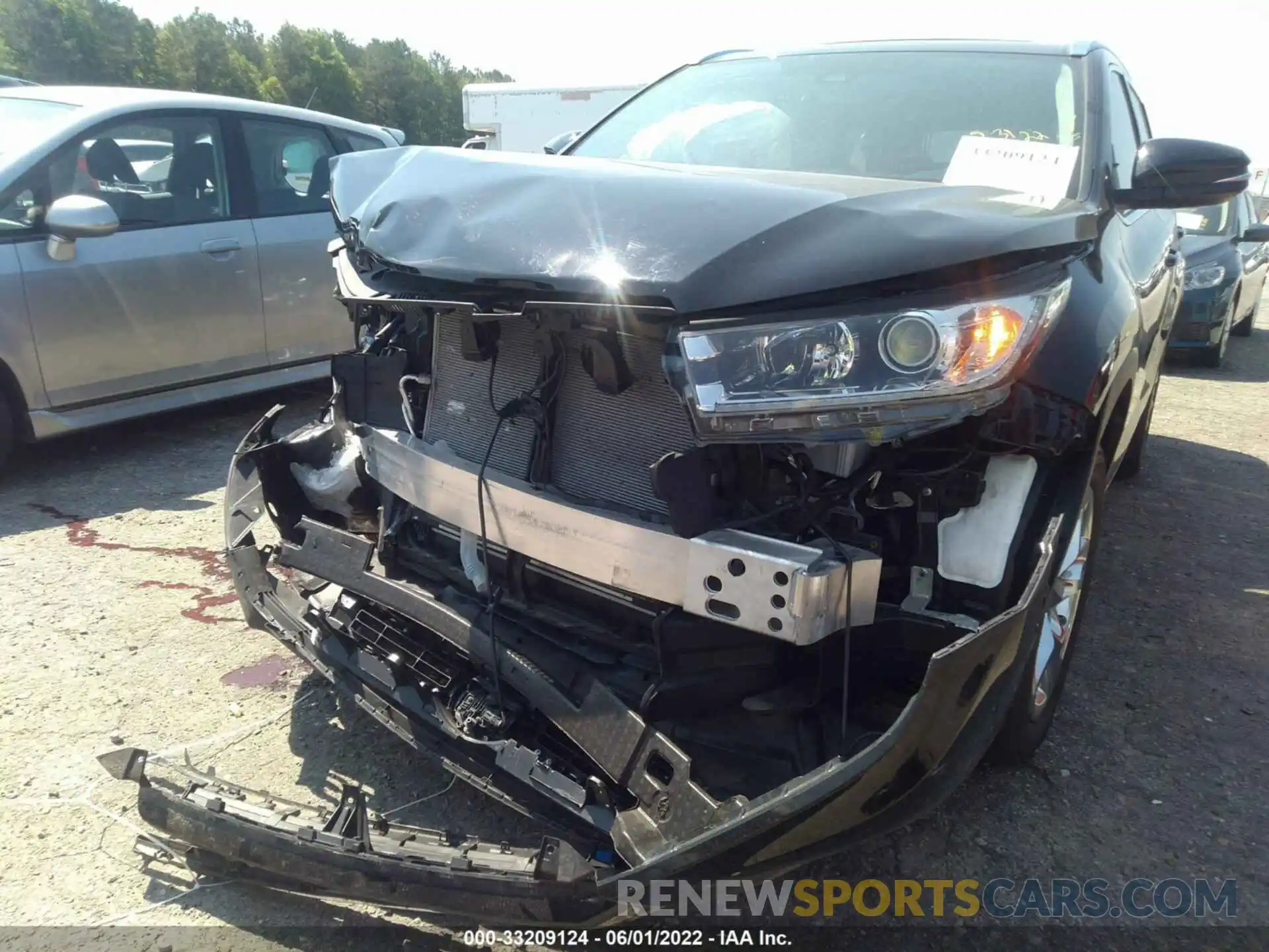 6 Photograph of a damaged car 5TDYZRFH9KS329709 TOYOTA HIGHLANDER 2019