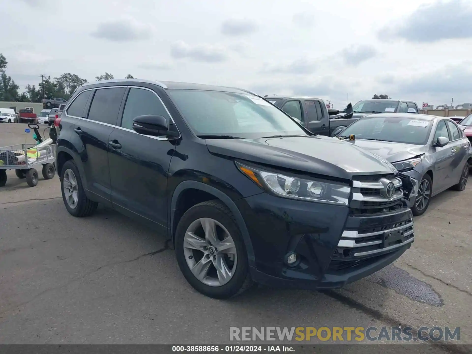 1 Photograph of a damaged car 5TDYZRFH9KS339737 TOYOTA HIGHLANDER 2019