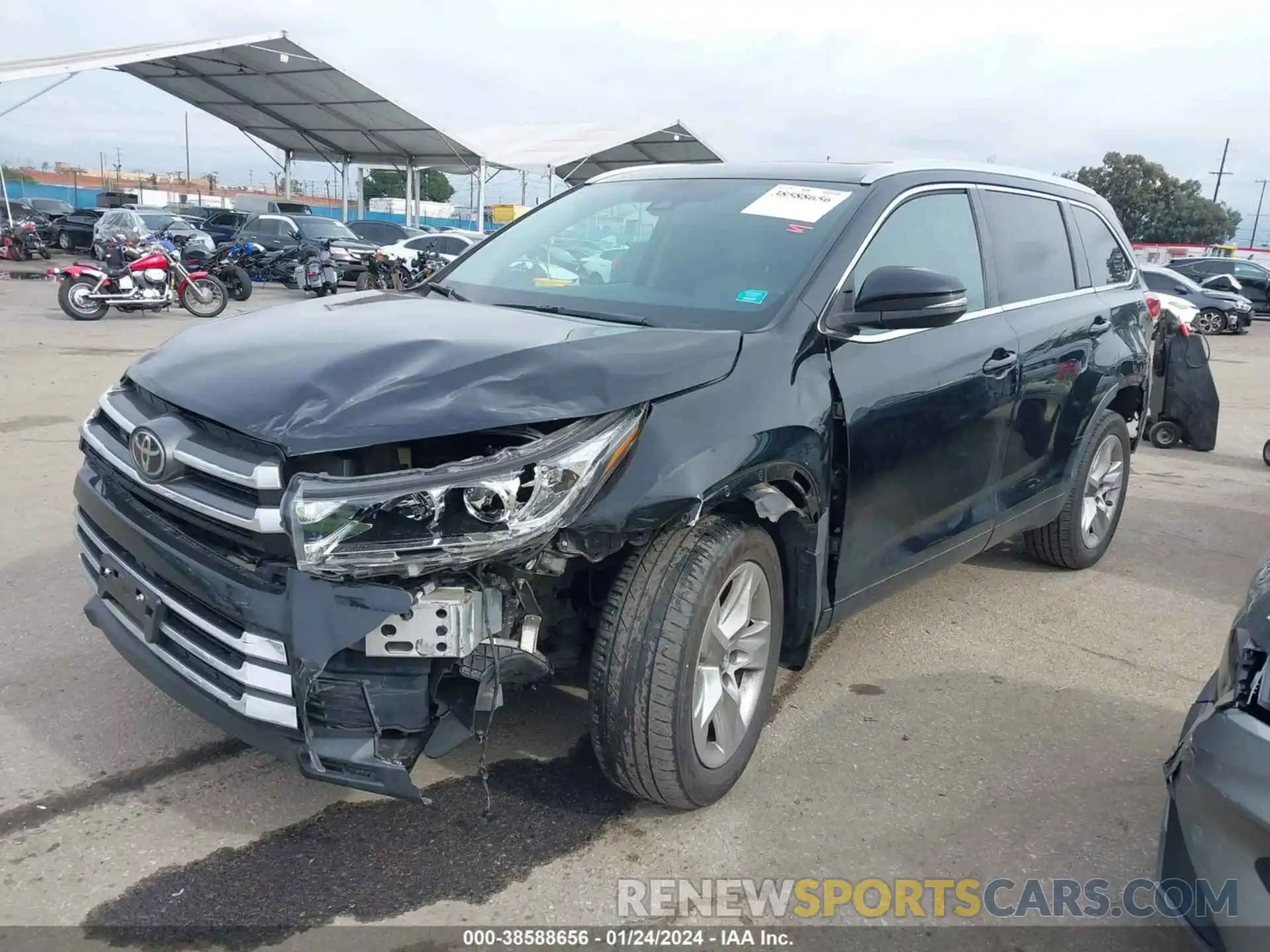 2 Photograph of a damaged car 5TDYZRFH9KS339737 TOYOTA HIGHLANDER 2019