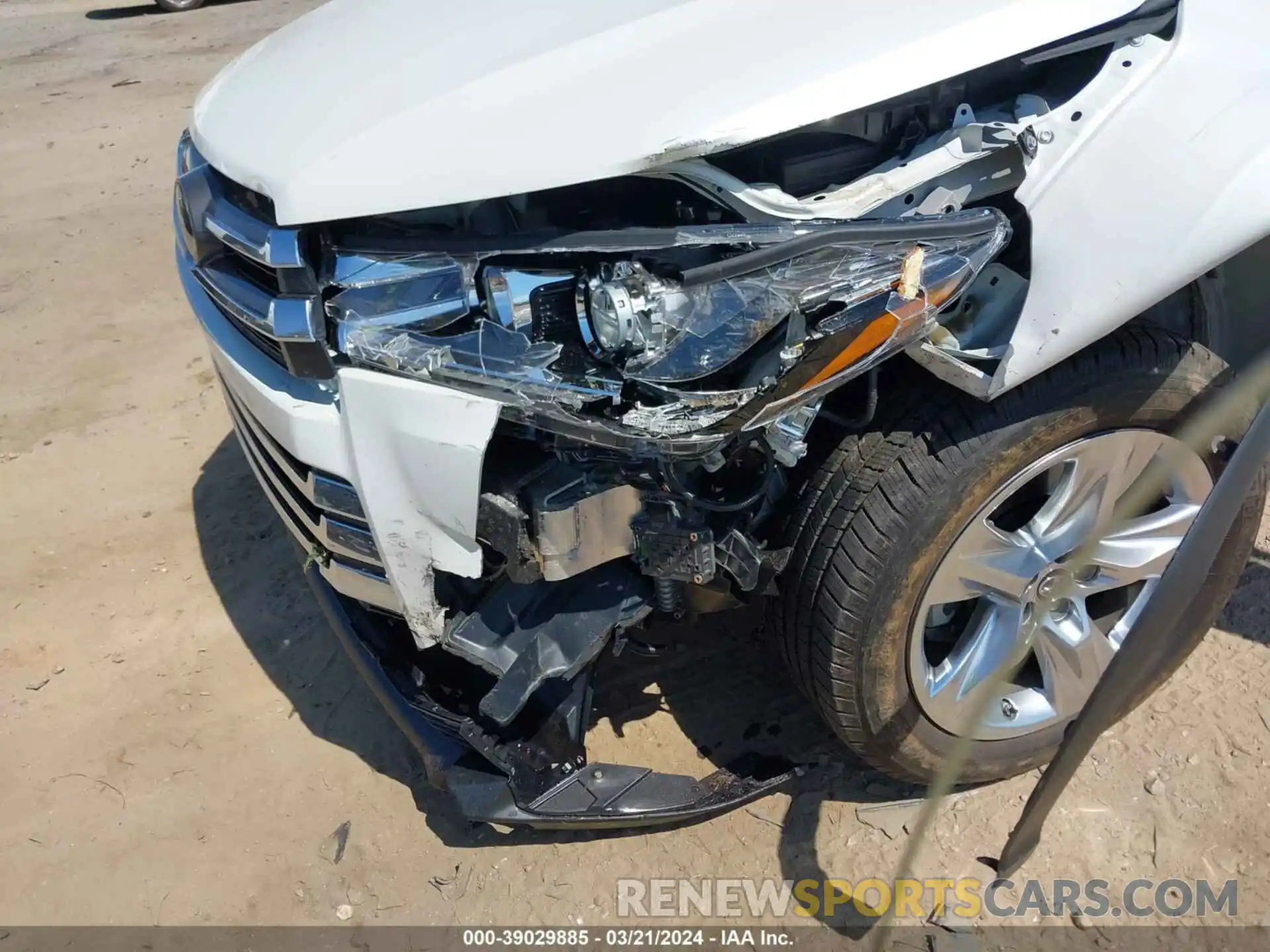 6 Photograph of a damaged car 5TDYZRFHXKS302387 TOYOTA HIGHLANDER 2019