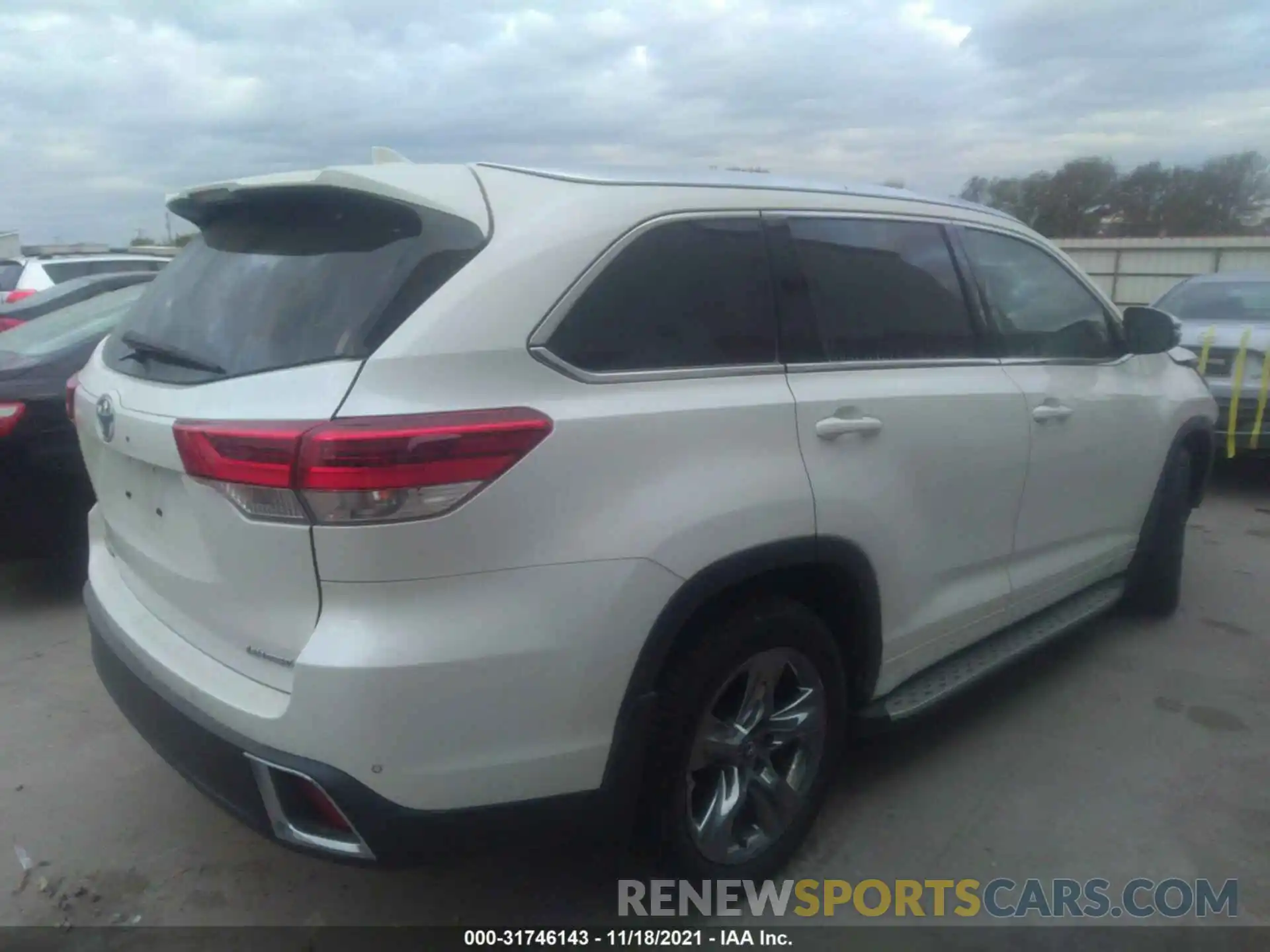 4 Фотография поврежденного автомобиля 5TDYZRFHXKS321330 TOYOTA HIGHLANDER 2019