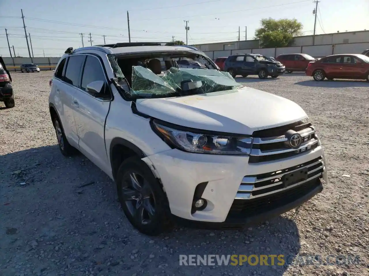 1 Photograph of a damaged car 5TDYZRFHXKS346941 TOYOTA HIGHLANDER 2019