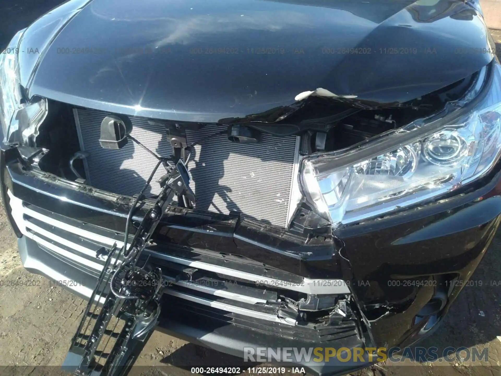 6 Photograph of a damaged car 5TDZARFH0KS051875 TOYOTA HIGHLANDER 2019