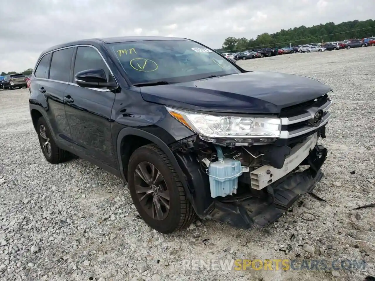 1 Photograph of a damaged car 5TDZARFH0KS052055 TOYOTA HIGHLANDER 2019