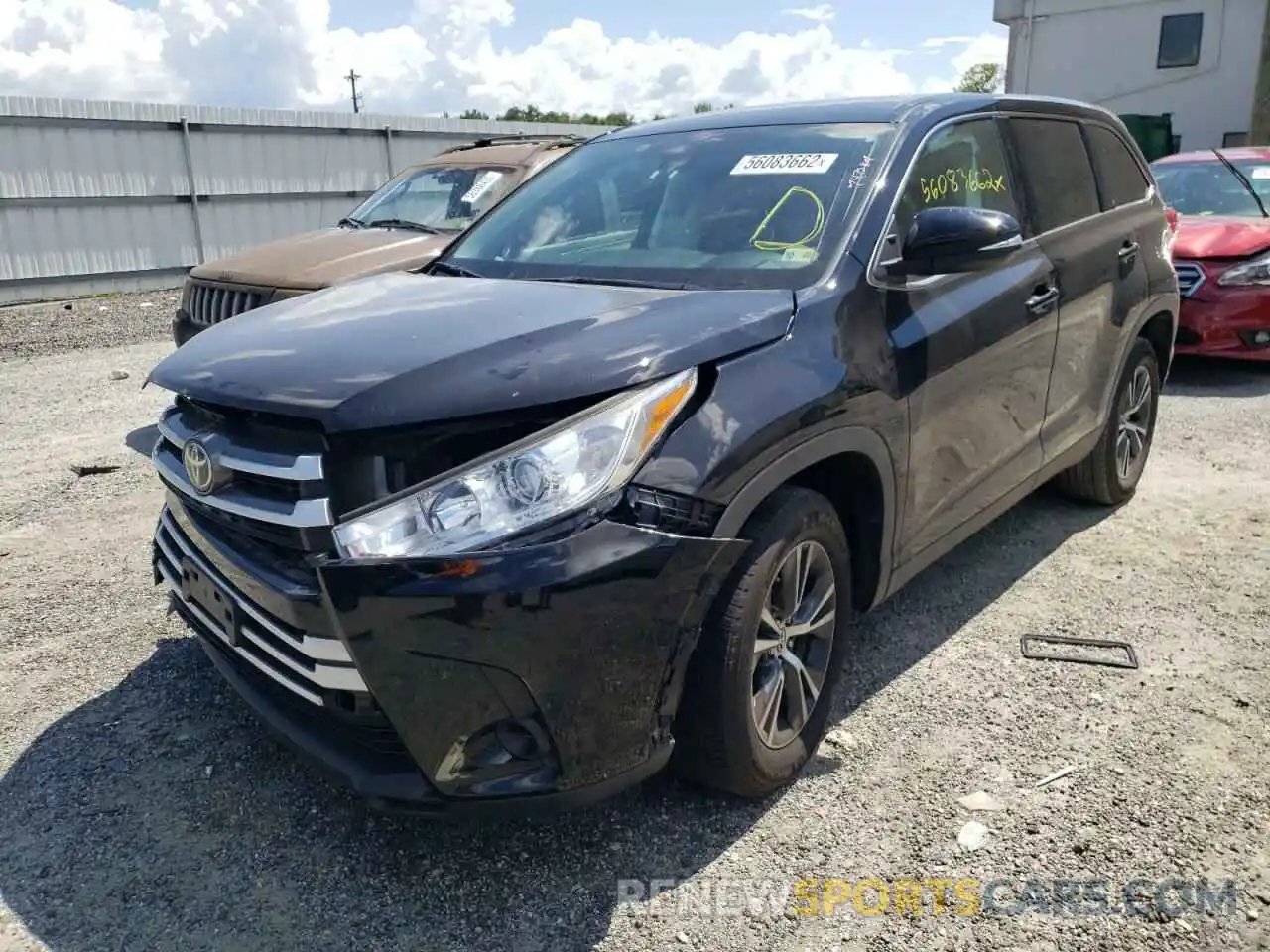 2 Фотография поврежденного автомобиля 5TDZARFH0KS057109 TOYOTA HIGHLANDER 2019