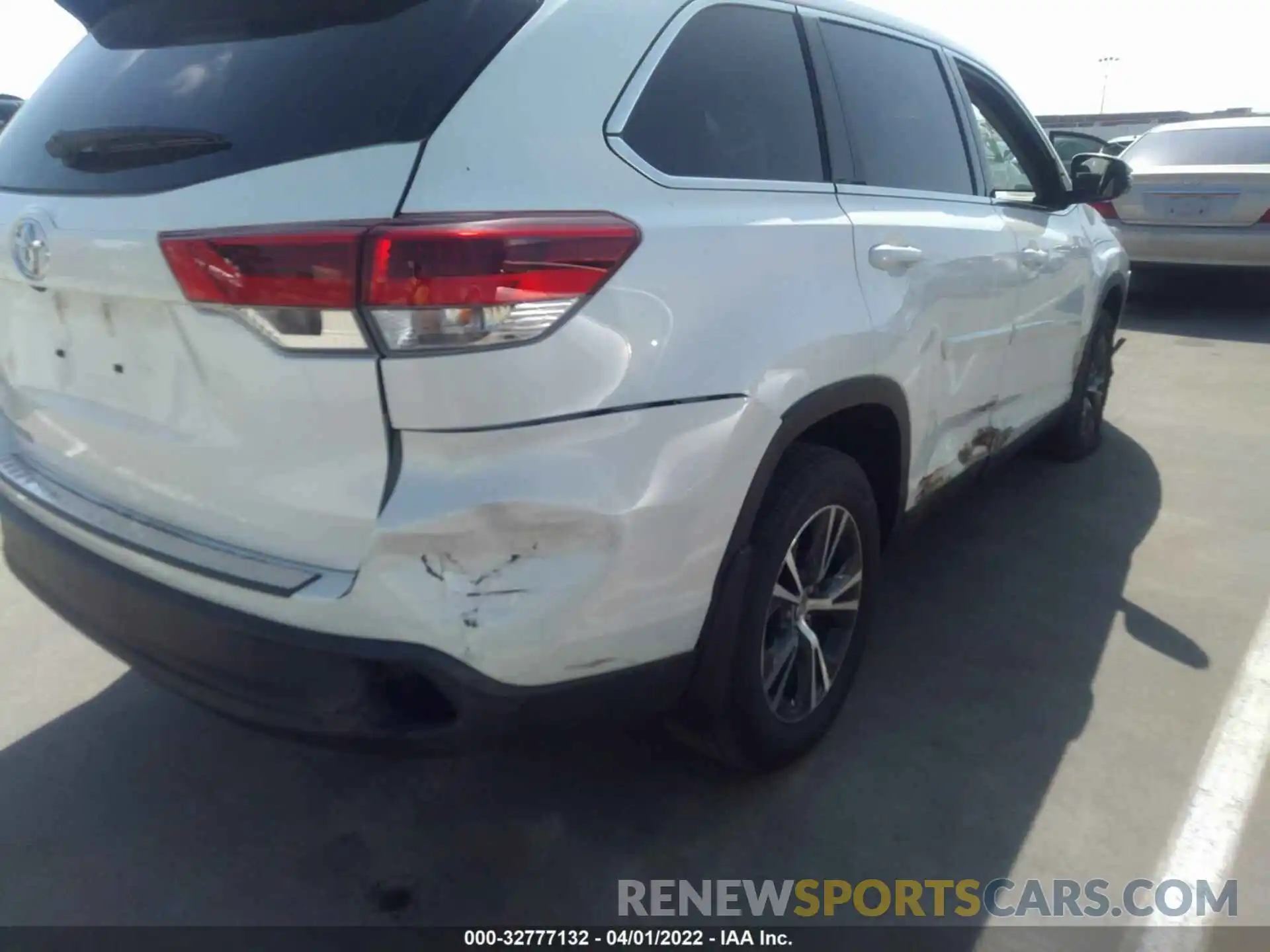 6 Фотография поврежденного автомобиля 5TDZARFH0KS057207 TOYOTA HIGHLANDER 2019