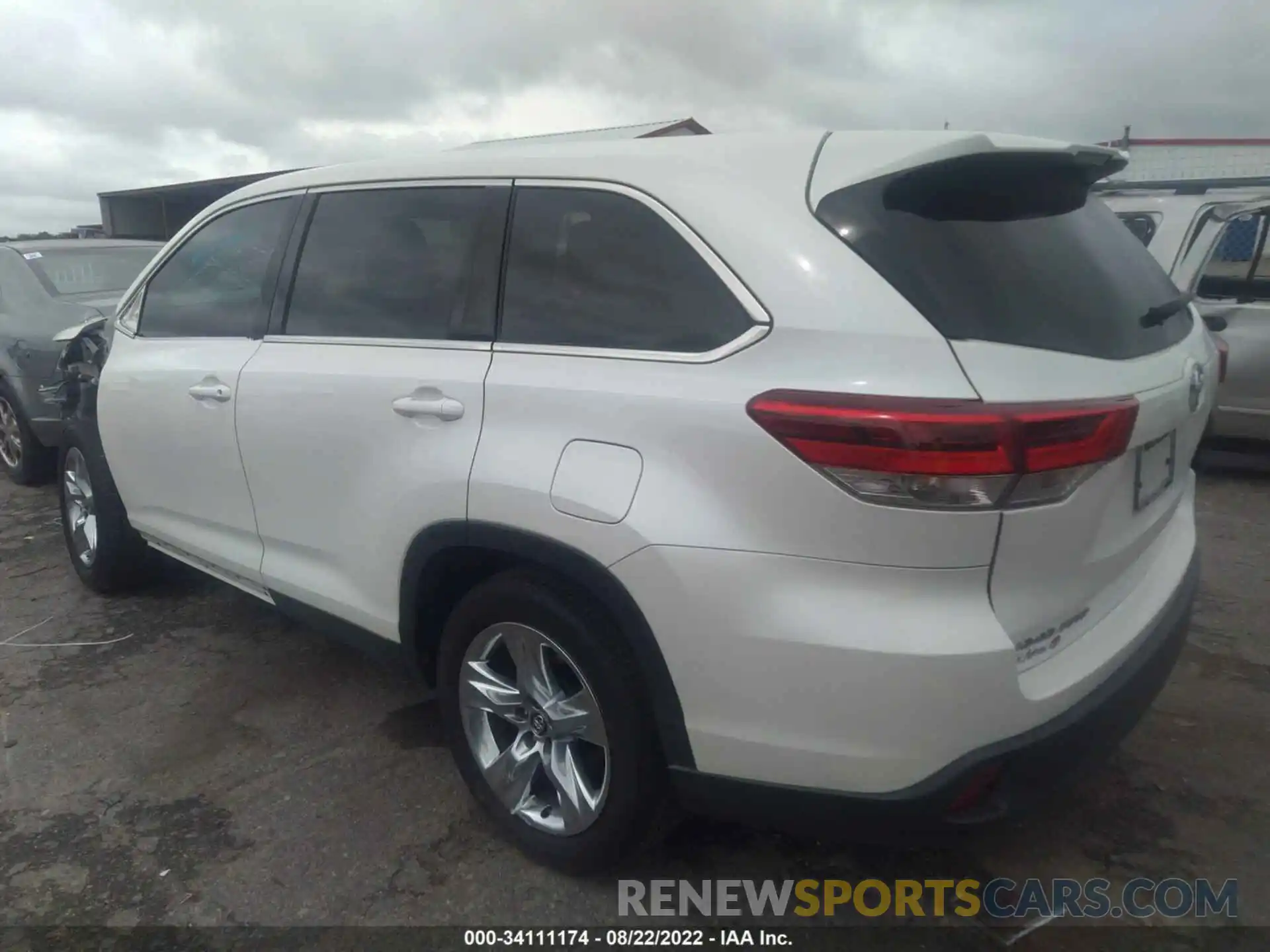 3 Фотография поврежденного автомобиля 5TDZARFH0KS059796 TOYOTA HIGHLANDER 2019