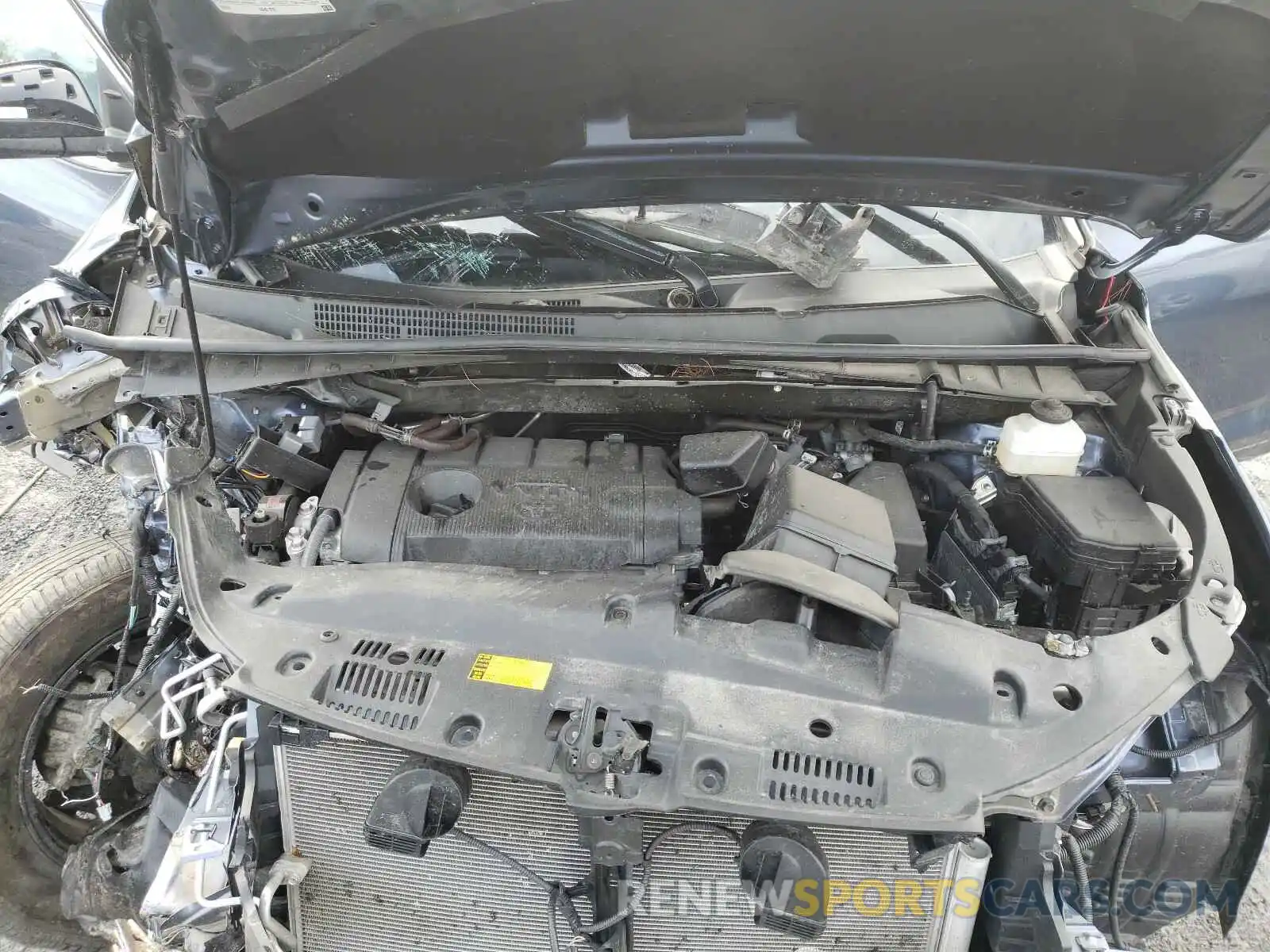 7 Photograph of a damaged car 5TDZARFH1KS043736 TOYOTA HIGHLANDER 2019