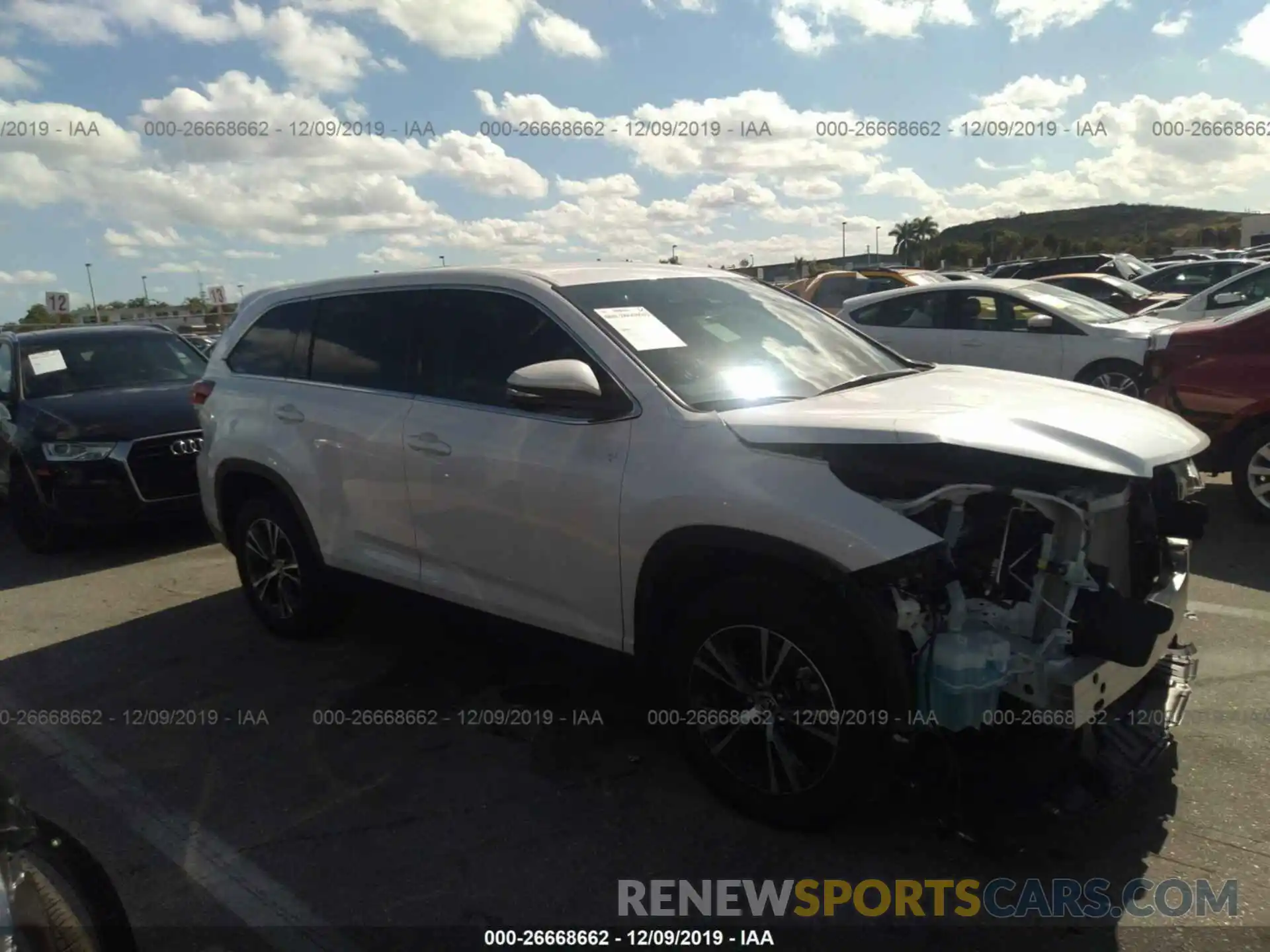 1 Photograph of a damaged car 5TDZARFH1KS047625 TOYOTA HIGHLANDER 2019