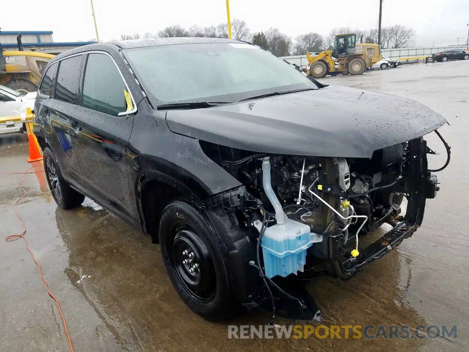 1 Photograph of a damaged car 5TDZARFH1KS051920 TOYOTA HIGHLANDER 2019