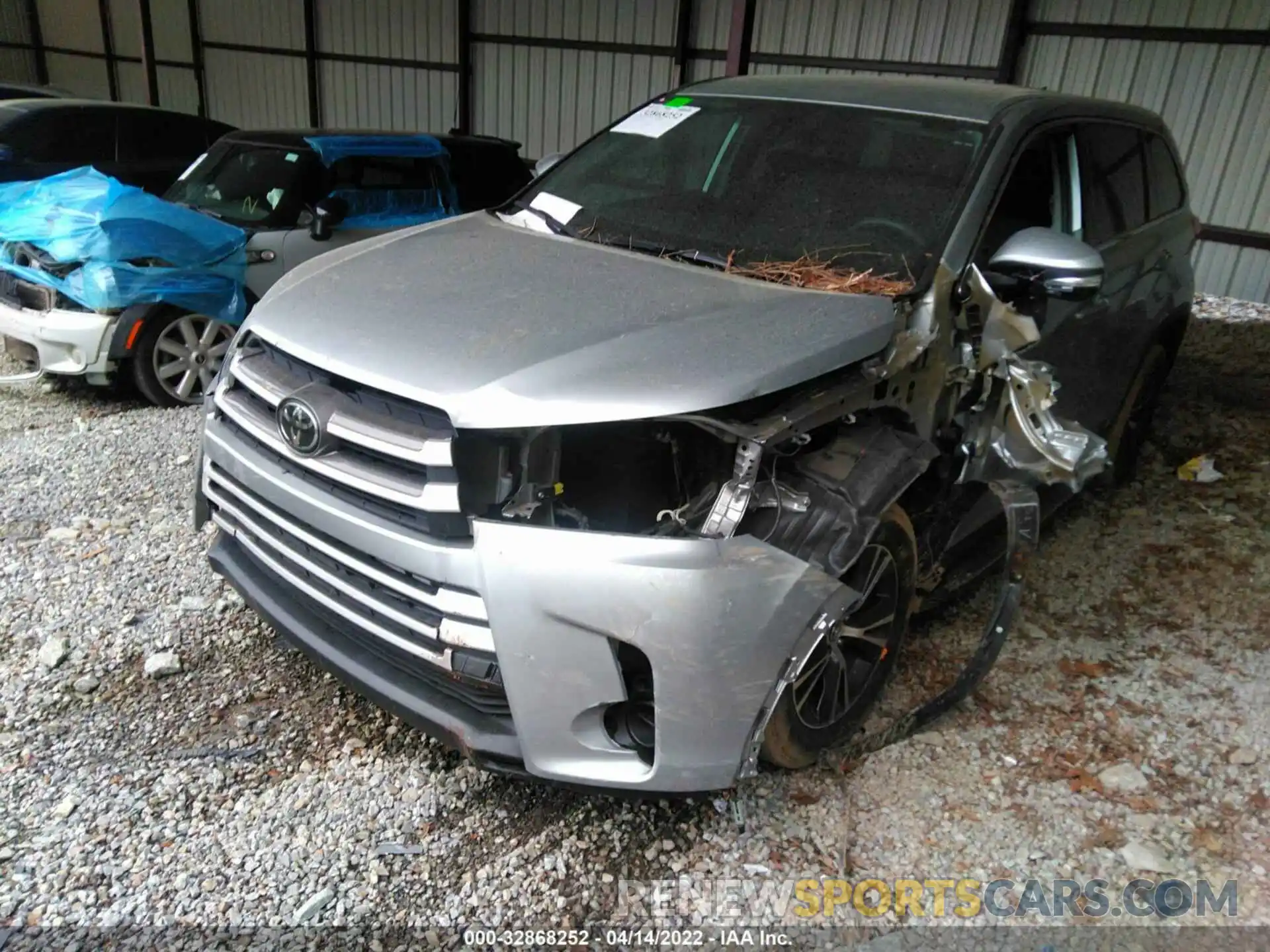 6 Фотография поврежденного автомобиля 5TDZARFH2KS045785 TOYOTA HIGHLANDER 2019