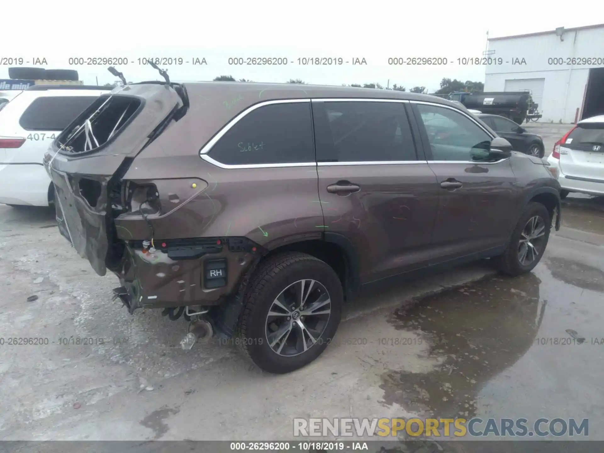 4 Фотография поврежденного автомобиля 5TDZARFH2KS046354 TOYOTA HIGHLANDER 2019