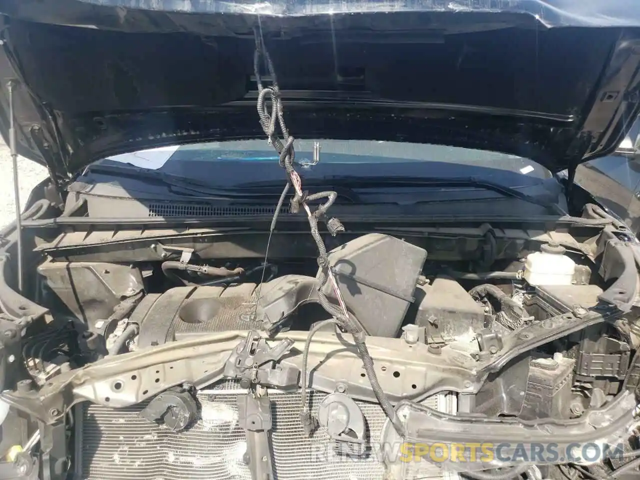 7 Photograph of a damaged car 5TDZARFH2KS048265 TOYOTA HIGHLANDER 2019