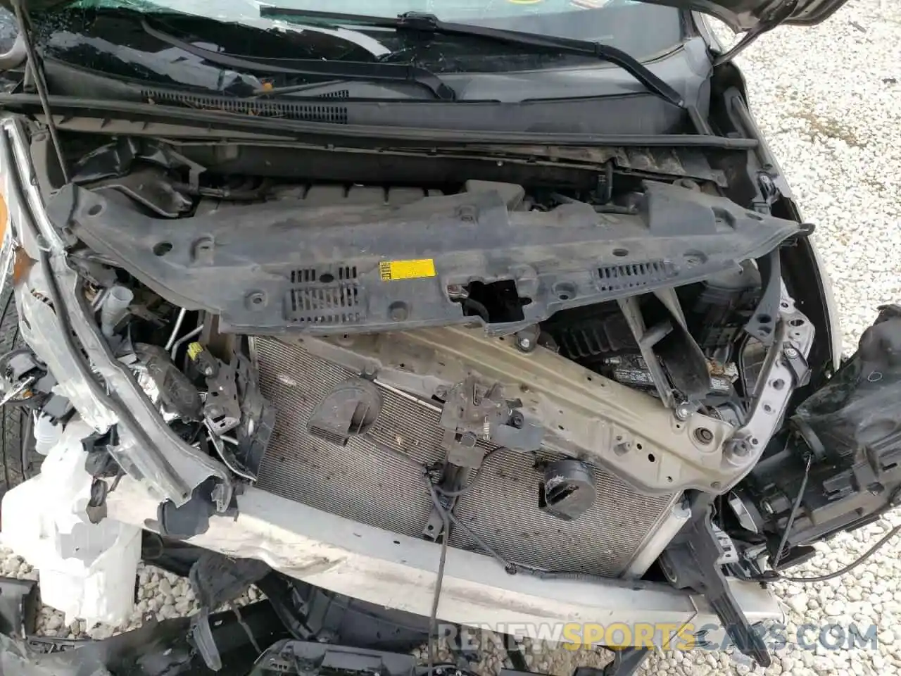 7 Photograph of a damaged car 5TDZARFH3KS042636 TOYOTA HIGHLANDER 2019