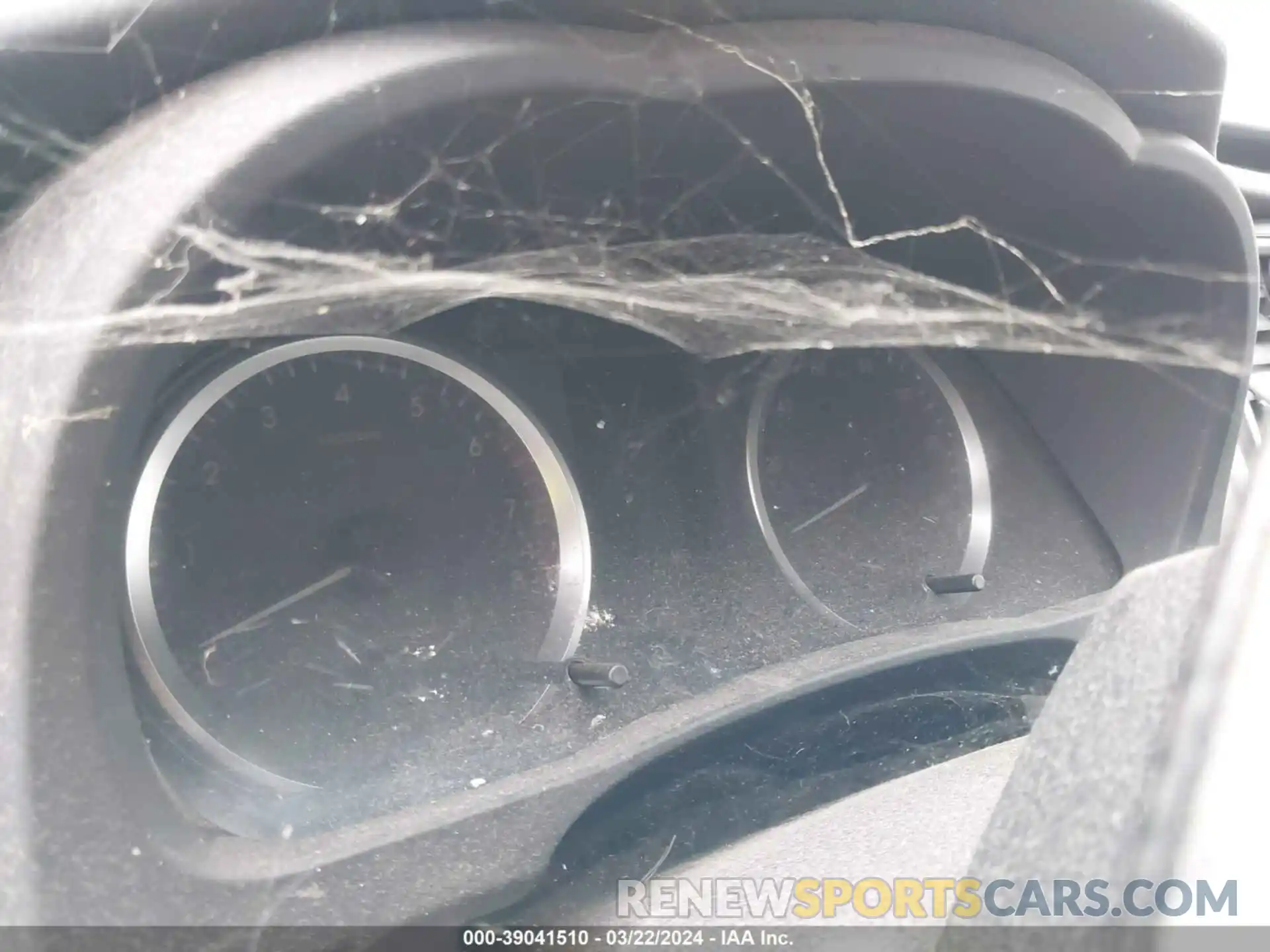 7 Photograph of a damaged car 5TDZARFH3KS049828 TOYOTA HIGHLANDER 2019