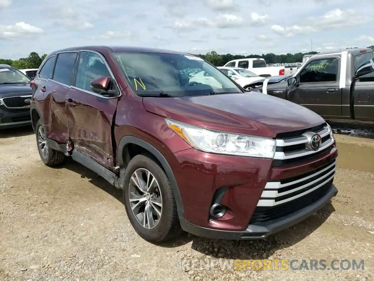 1 Фотография поврежденного автомобиля 5TDZARFH3KS053541 TOYOTA HIGHLANDER 2019