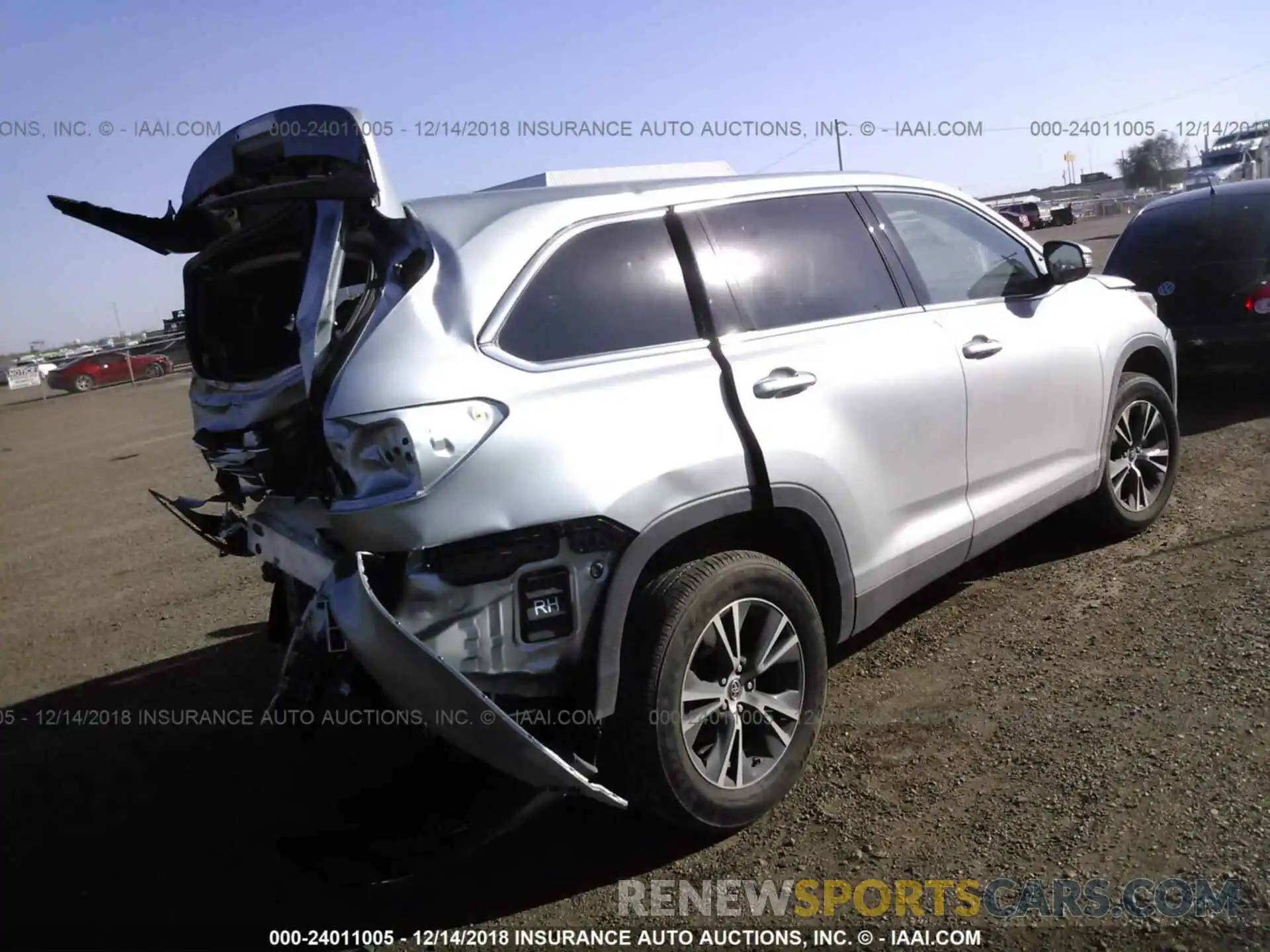 4 Фотография поврежденного автомобиля 5TDZARFH4KS042855 TOYOTA HIGHLANDER 2019