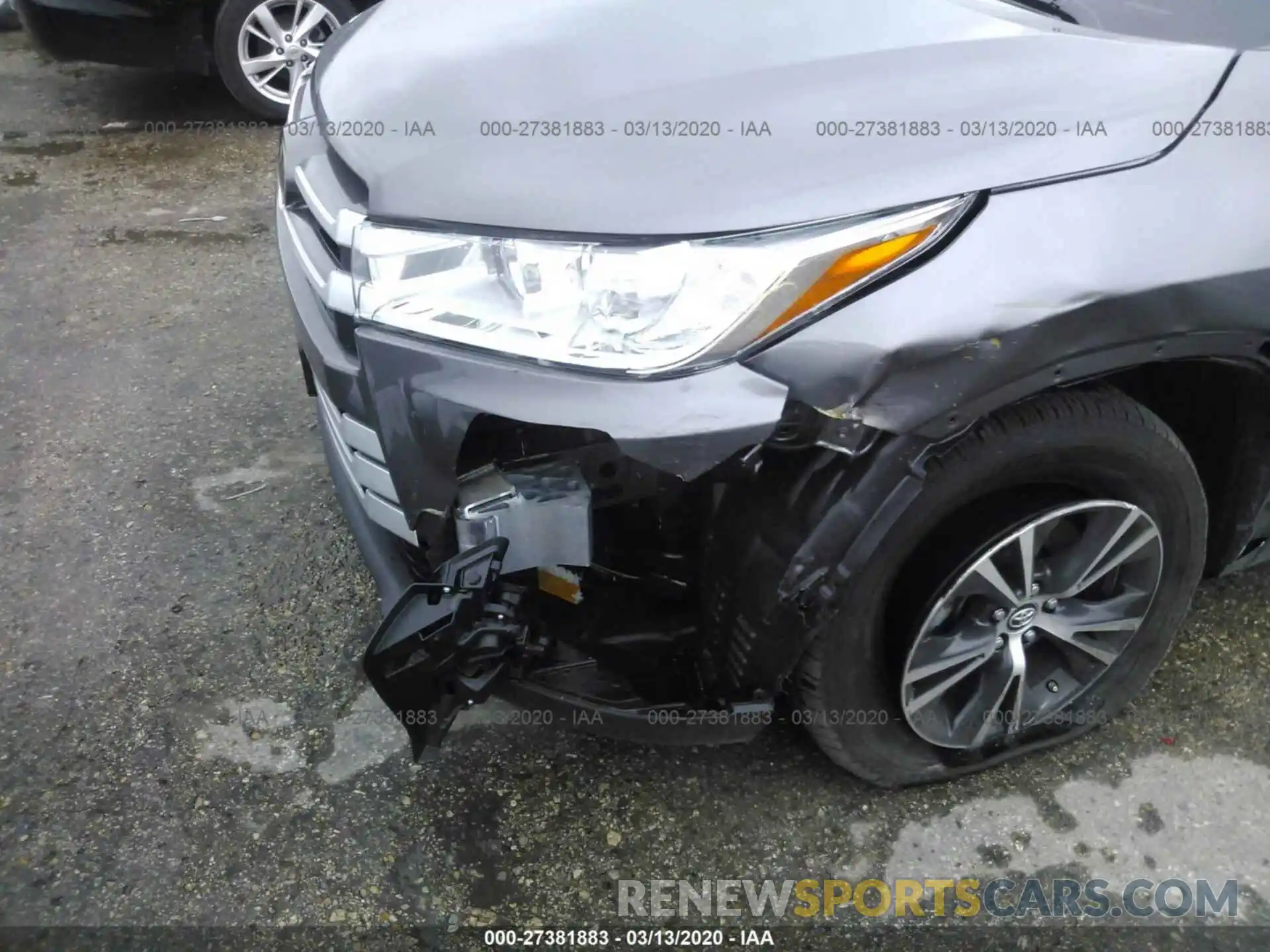 6 Photograph of a damaged car 5TDZARFH4KS056688 TOYOTA HIGHLANDER 2019