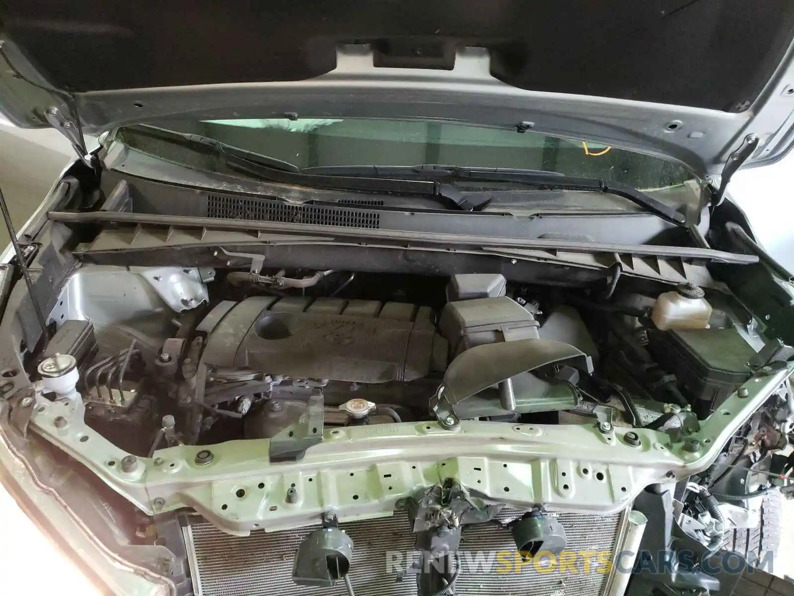 7 Photograph of a damaged car 5TDZARFH4KS057453 TOYOTA HIGHLANDER 2019