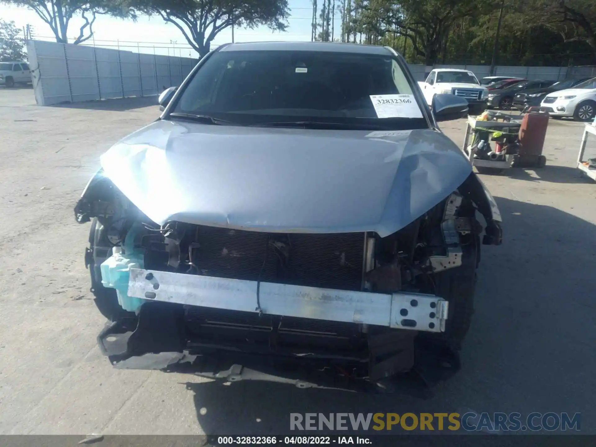 6 Photograph of a damaged car 5TDZARFH4KS059347 TOYOTA HIGHLANDER 2019