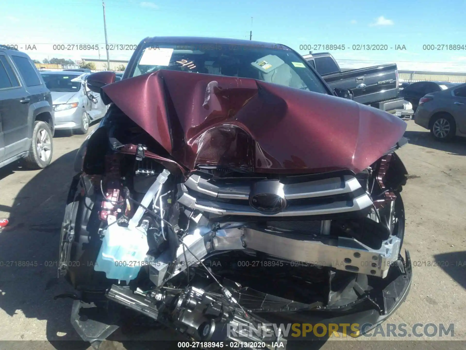 6 Photograph of a damaged car 5TDZARFH4KS059722 TOYOTA HIGHLANDER 2019