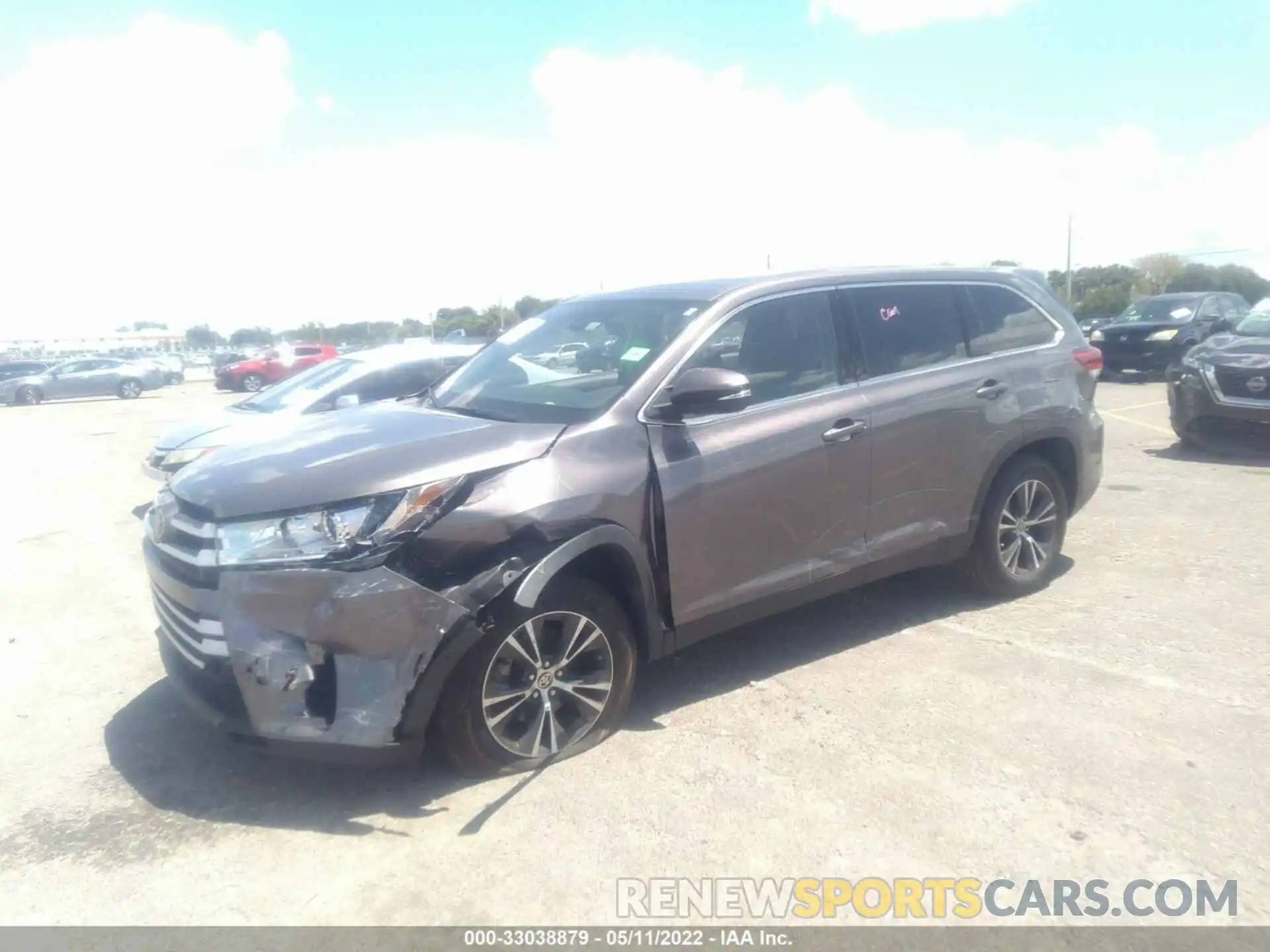 2 Фотография поврежденного автомобиля 5TDZARFH4KS060370 TOYOTA HIGHLANDER 2019