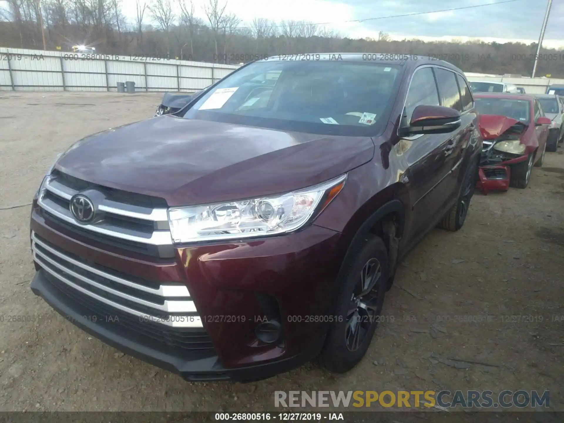 2 Photograph of a damaged car 5TDZARFH5KS044422 TOYOTA HIGHLANDER 2019