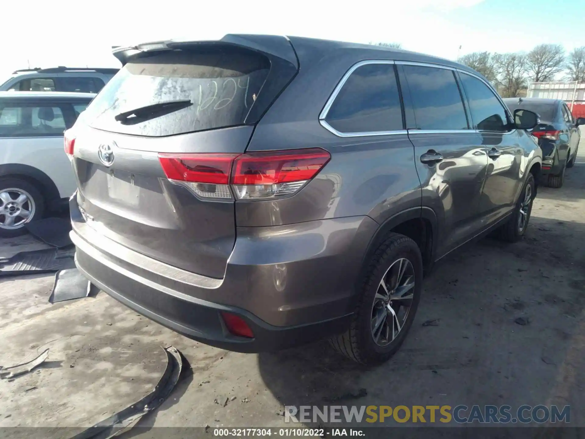 4 Фотография поврежденного автомобиля 5TDZARFH5KS053508 TOYOTA HIGHLANDER 2019