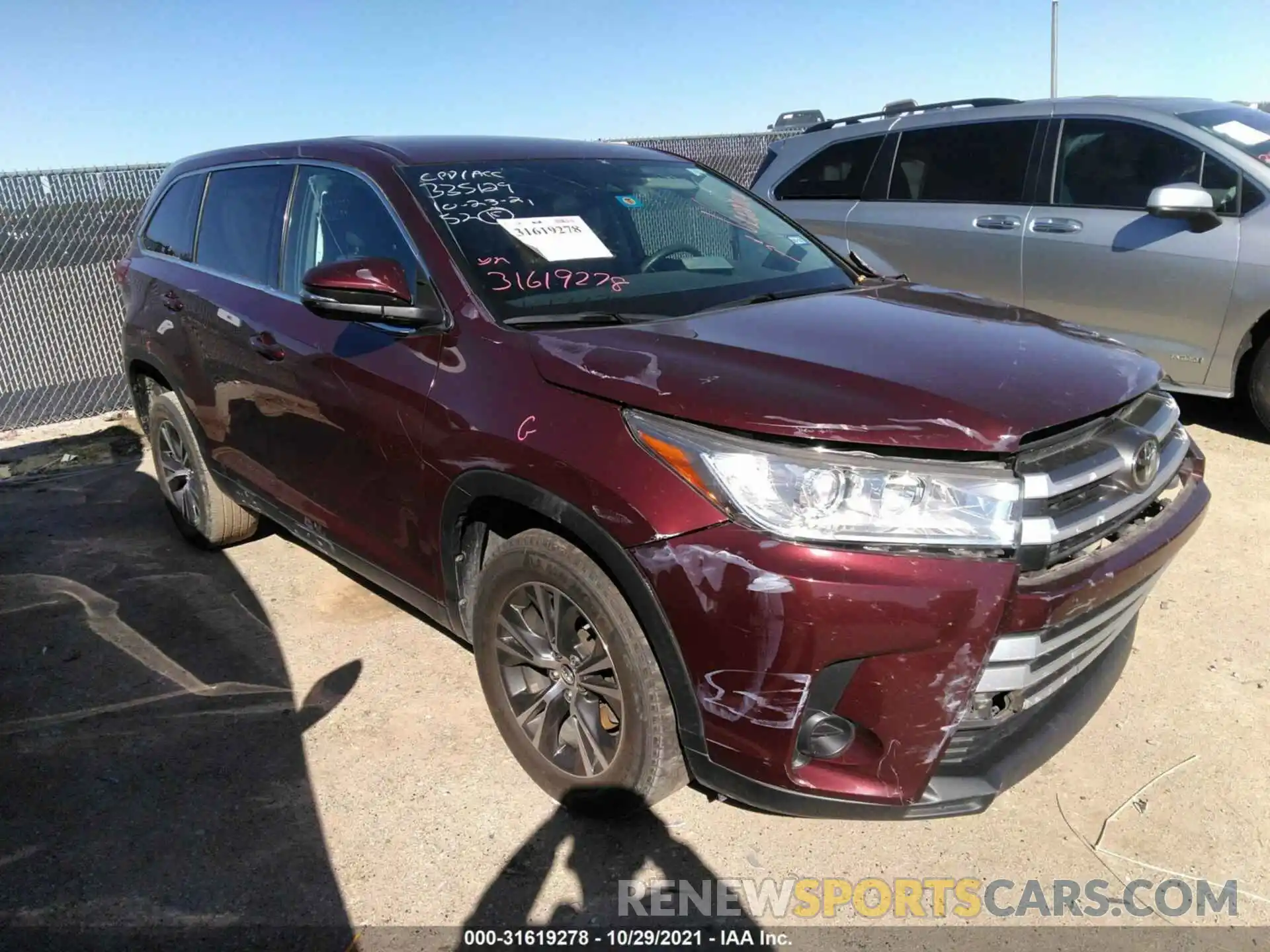 1 Фотография поврежденного автомобиля 5TDZARFH5KS053525 TOYOTA HIGHLANDER 2019