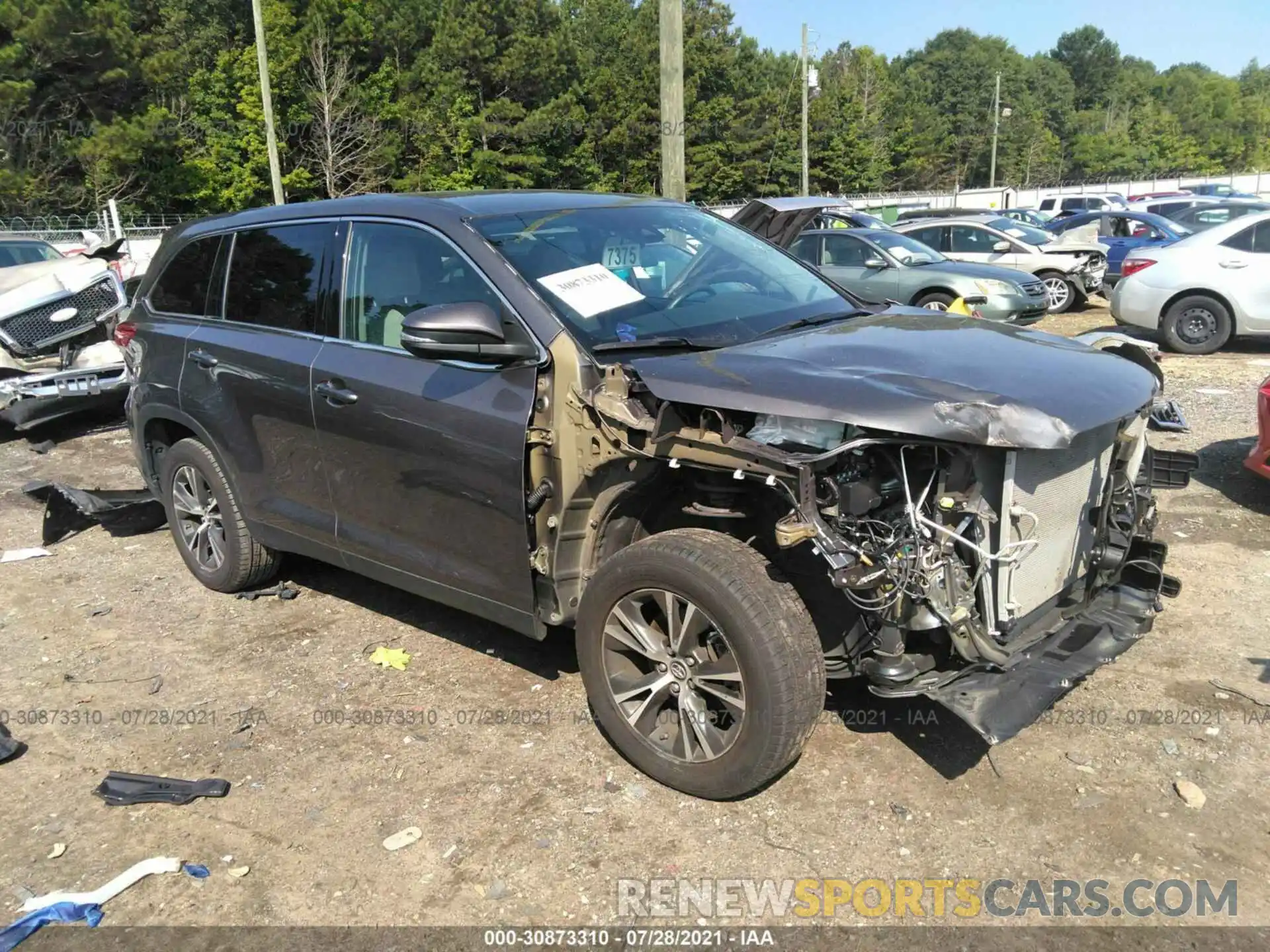 1 Photograph of a damaged car 5TDZARFH5KS058773 TOYOTA HIGHLANDER 2019