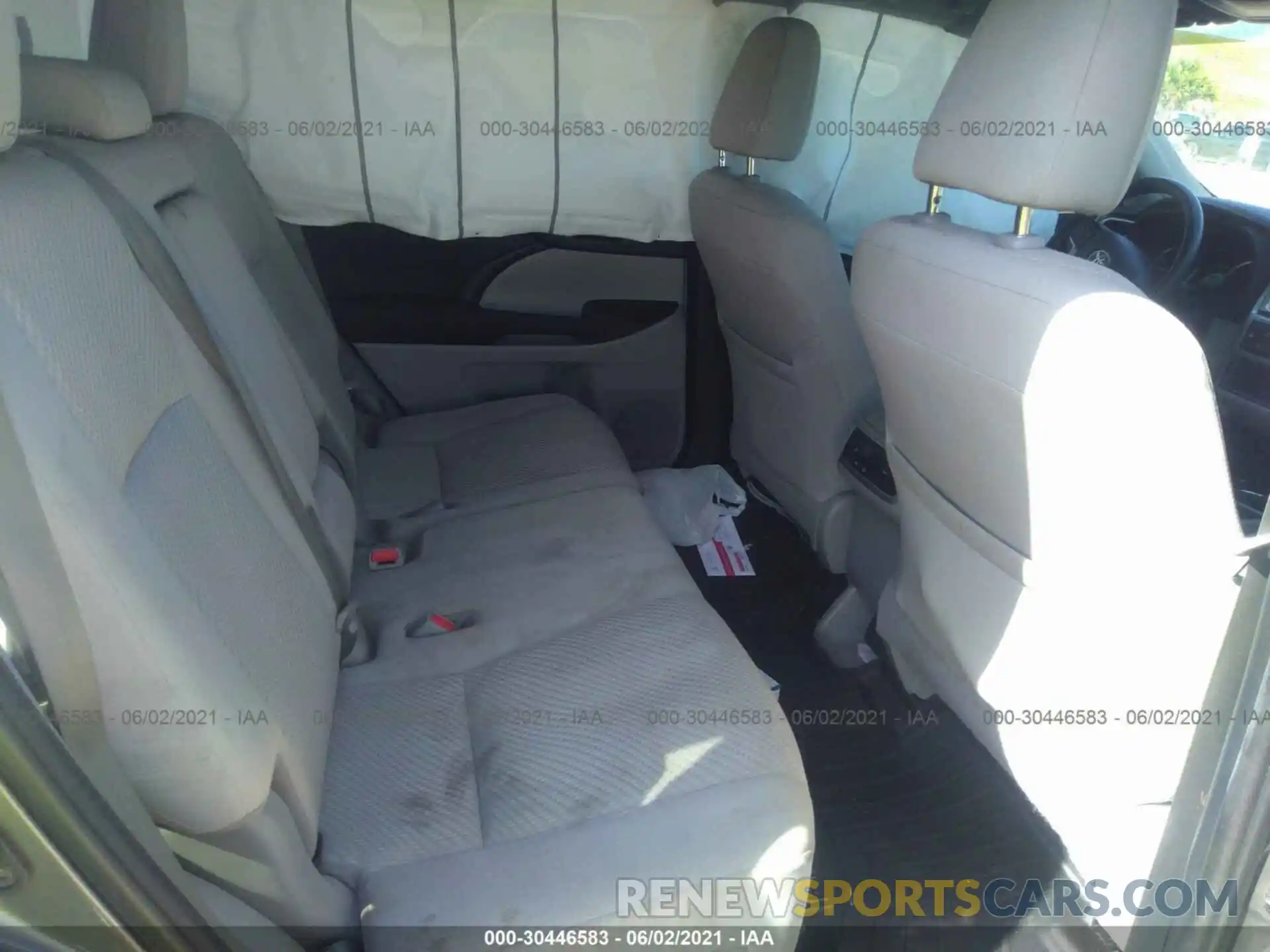 8 Фотография поврежденного автомобиля 5TDZARFH5KS059342 TOYOTA HIGHLANDER 2019