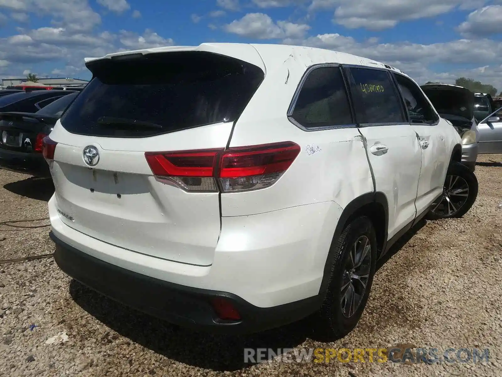 4 Фотография поврежденного автомобиля 5TDZARFH5KS059454 TOYOTA HIGHLANDER 2019