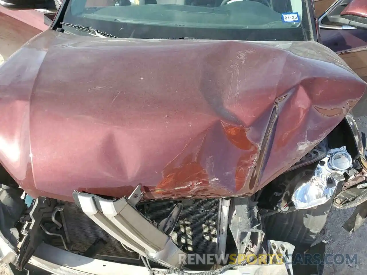 11 Photograph of a damaged car 5TDZARFH5KS060877 TOYOTA HIGHLANDER 2019