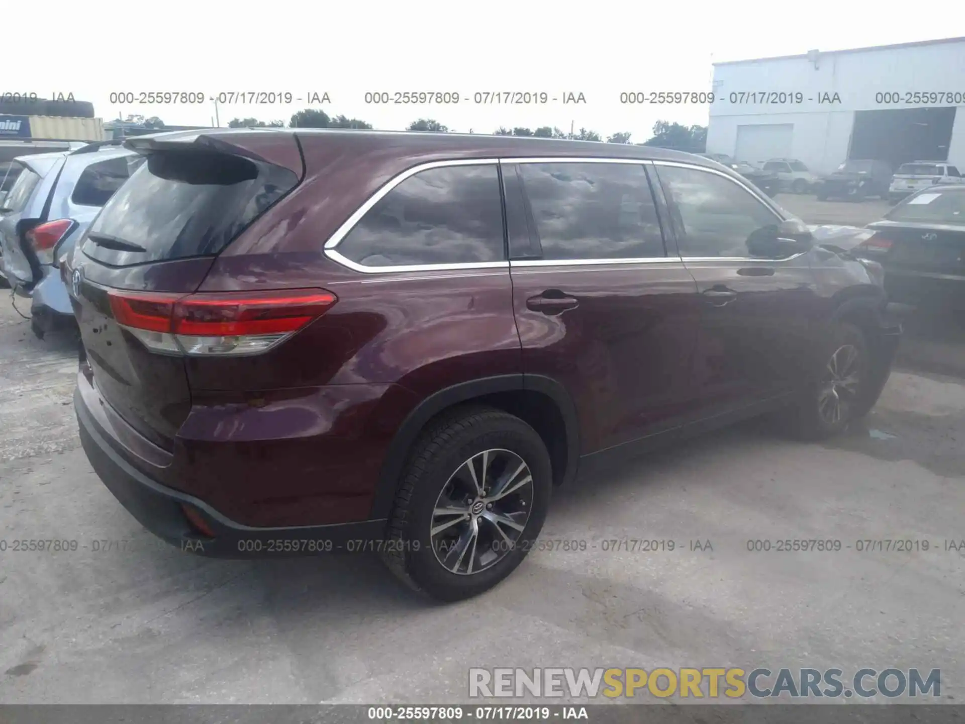 4 Фотография поврежденного автомобиля 5TDZARFH6KS047913 TOYOTA HIGHLANDER 2019