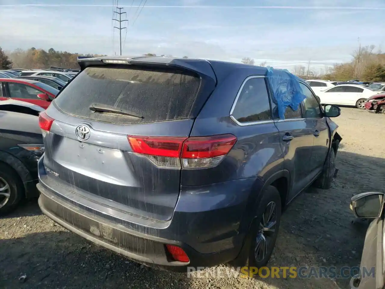 4 Фотография поврежденного автомобиля 5TDZARFH6KS049449 TOYOTA HIGHLANDER 2019