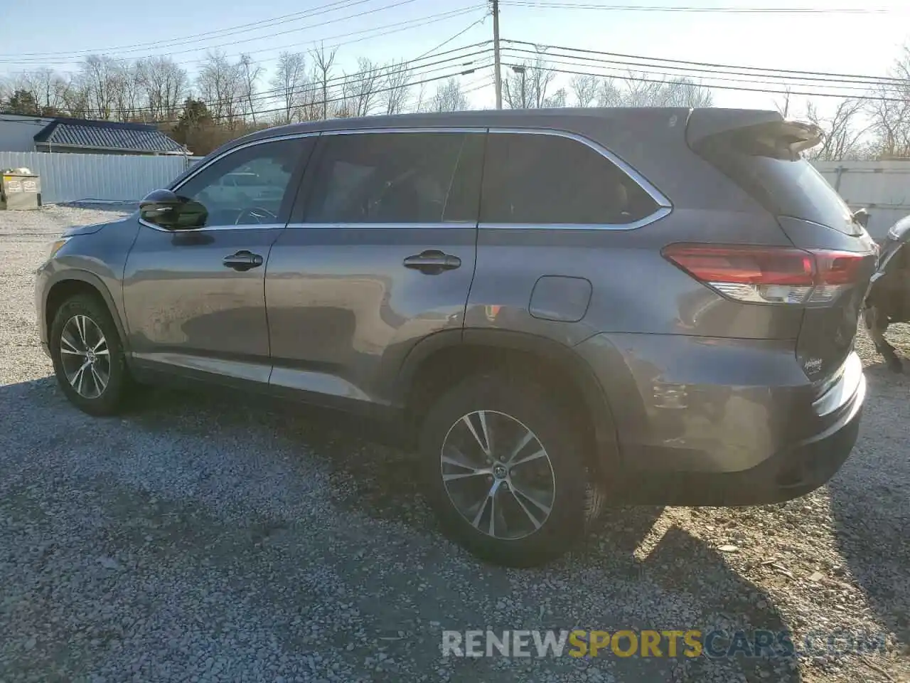 2 Photograph of a damaged car 5TDZARFH6KS051430 TOYOTA HIGHLANDER 2019