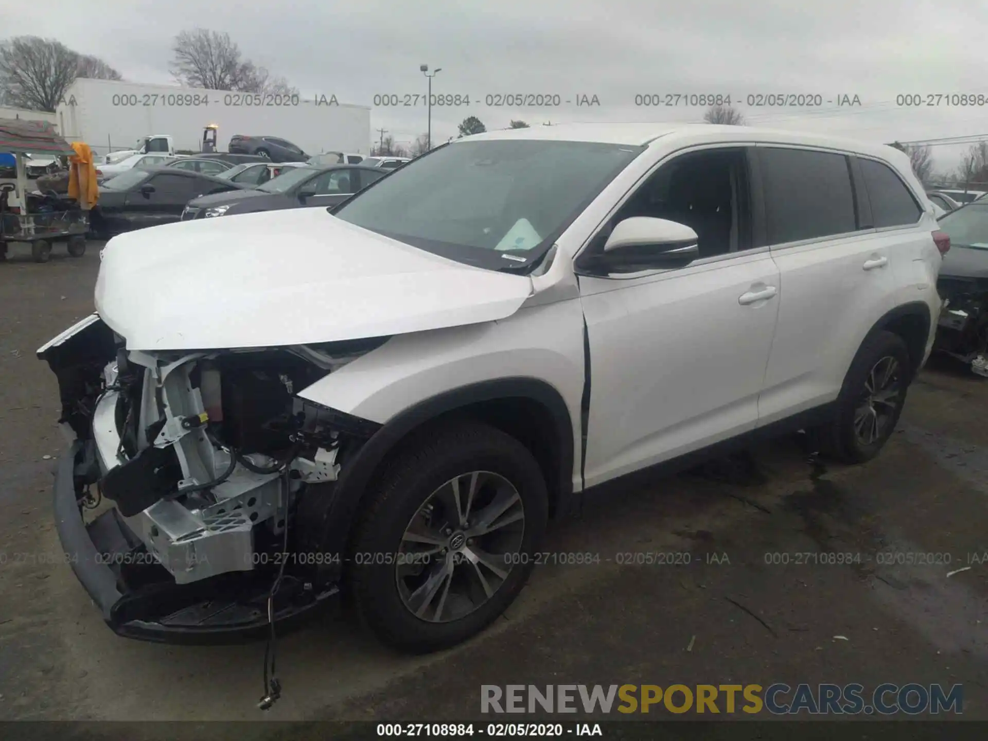 2 Photograph of a damaged car 5TDZARFH6KS054344 TOYOTA HIGHLANDER 2019