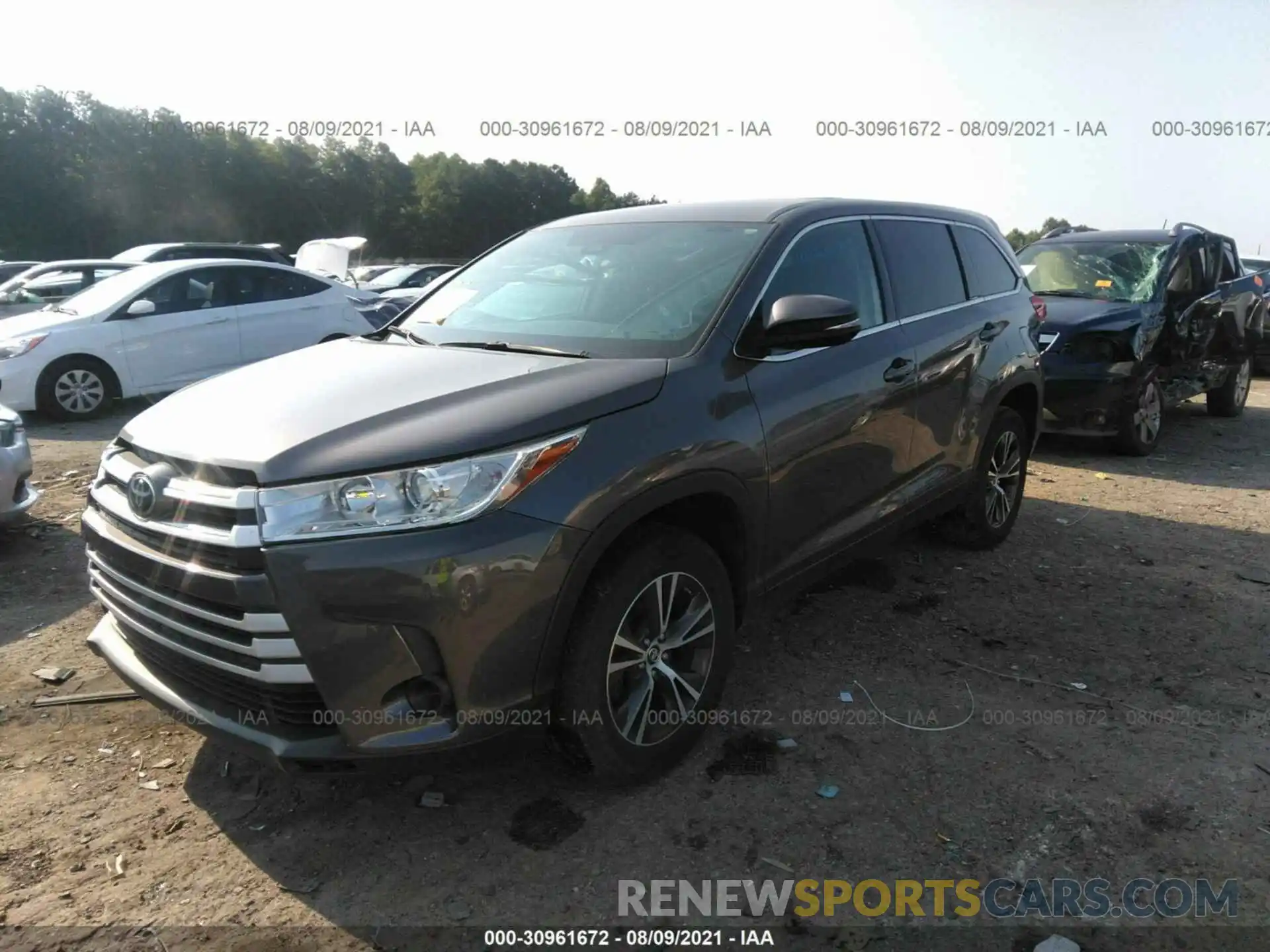 2 Фотография поврежденного автомобиля 5TDZARFH6KS055400 TOYOTA HIGHLANDER 2019